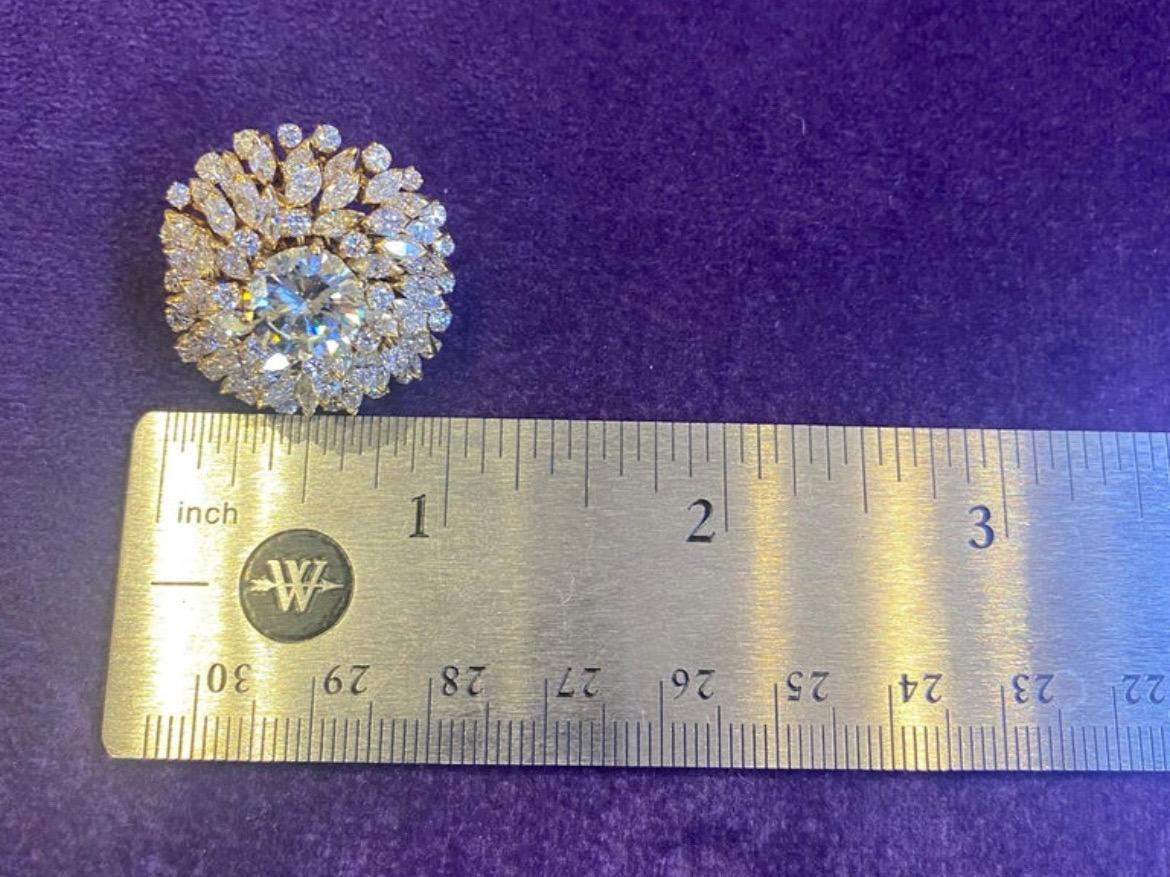 Important Bvlgari Diamond Earrings In Excellent Condition For Sale In New York, NY
