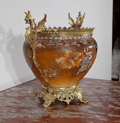 Important Porcelain Planter, Japan – Late 19th Century