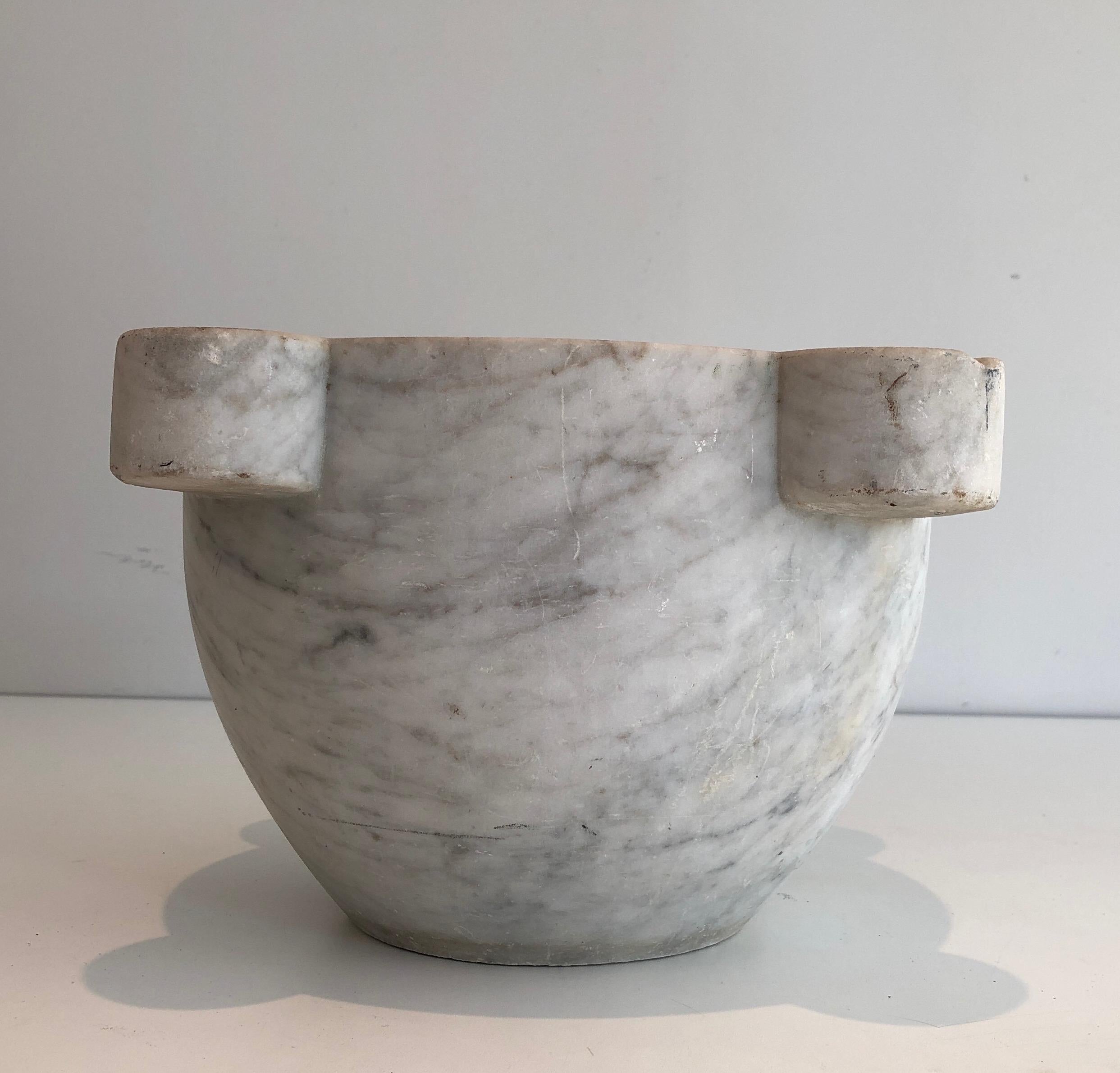 Importante Mortero de Mármol de Carrara, Francés, Siglo XVIII en venta 2