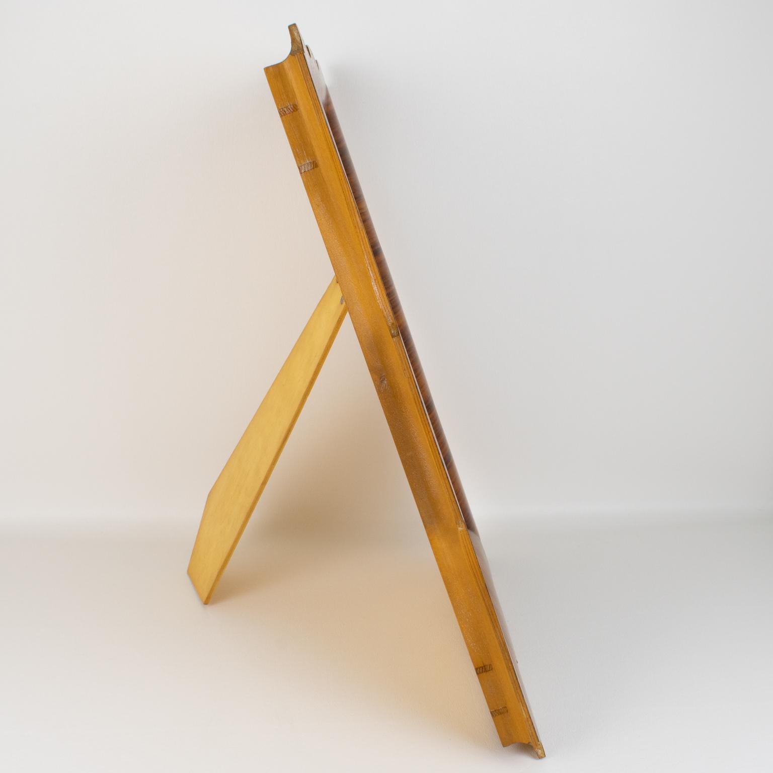Importante Marco de Fotos de Madera de Macassar Tallada Italiano en venta