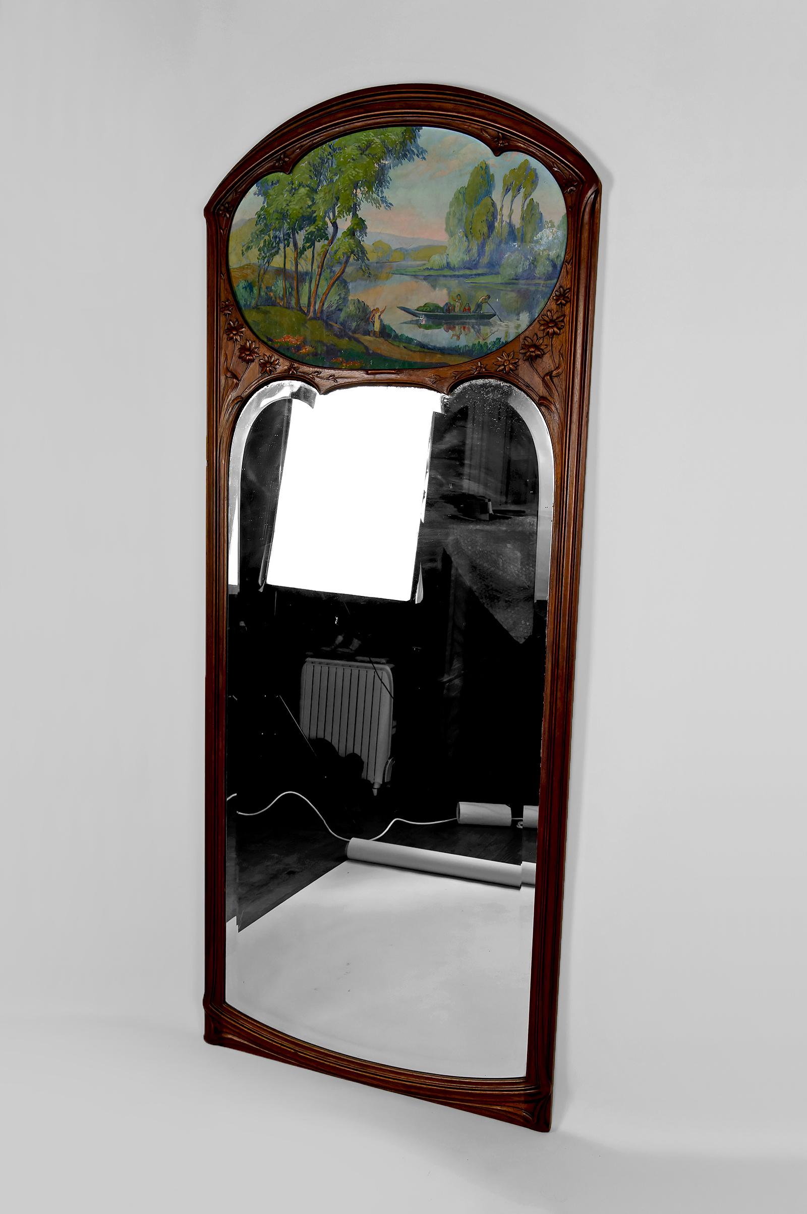 Intagliato Importante specchio Trumeau in noce intagliato, Art Nouveau, Francia, Circa 1900 in vendita