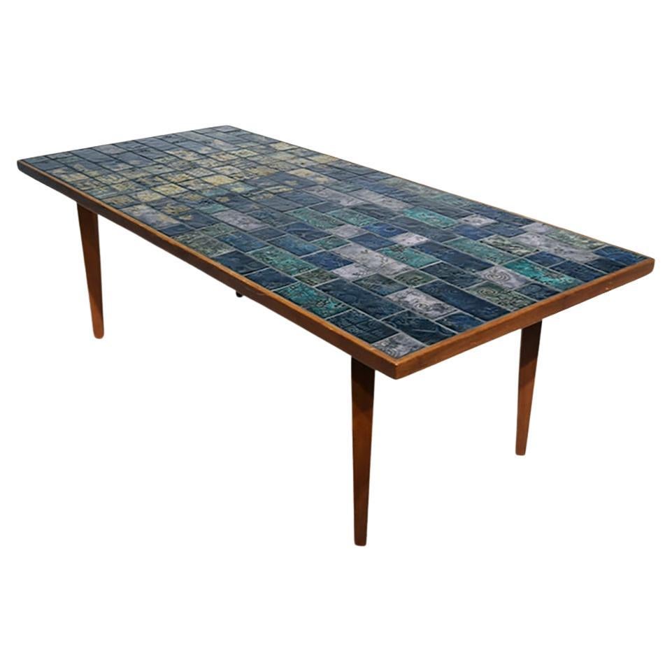 Important Ceramic Coffee Table by Bjorn Wiinblad for Haslev, circa 1950 For Sale