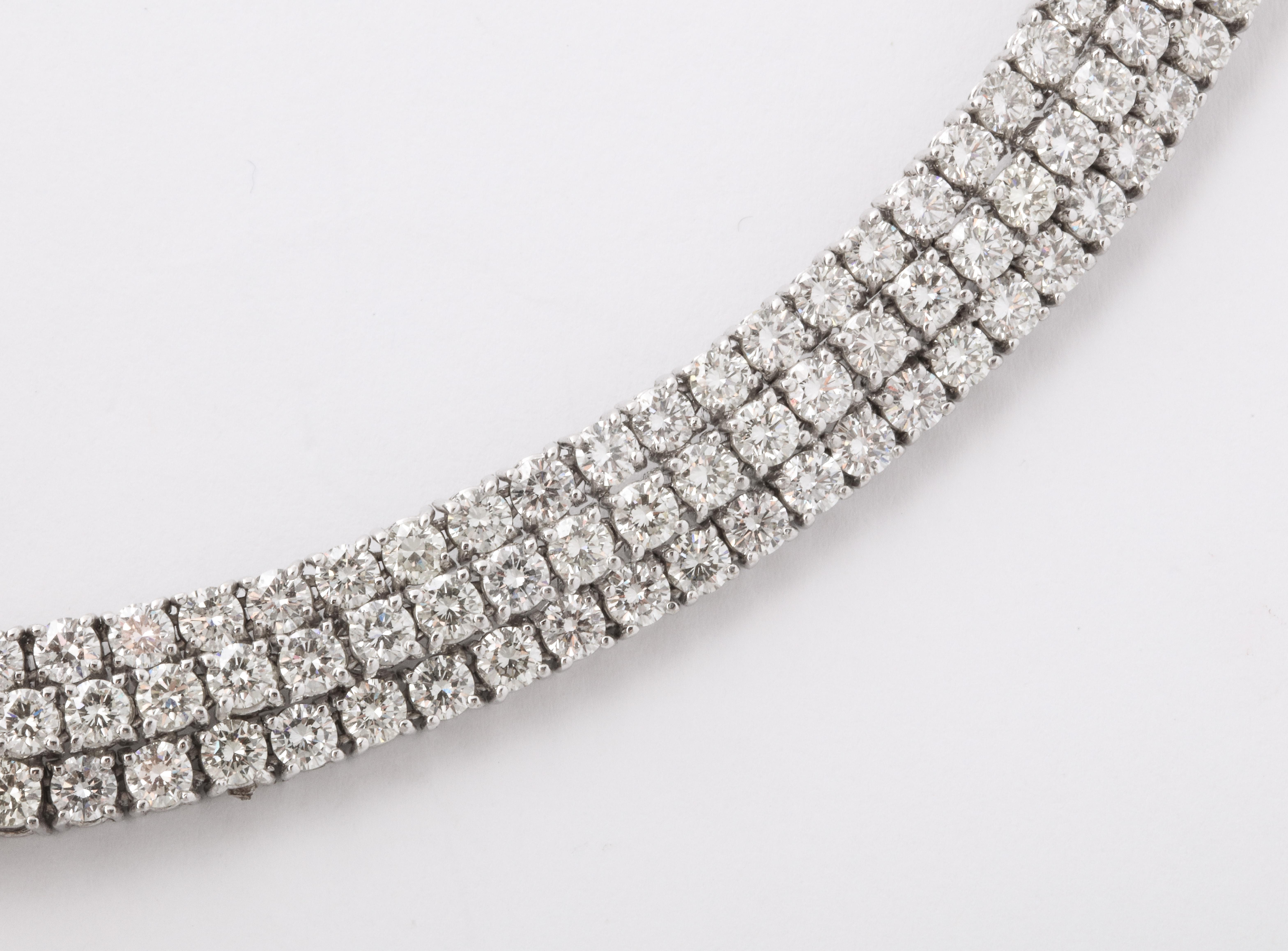 Certified Colombian Emerald and Diamond Necklace For Sale 1
