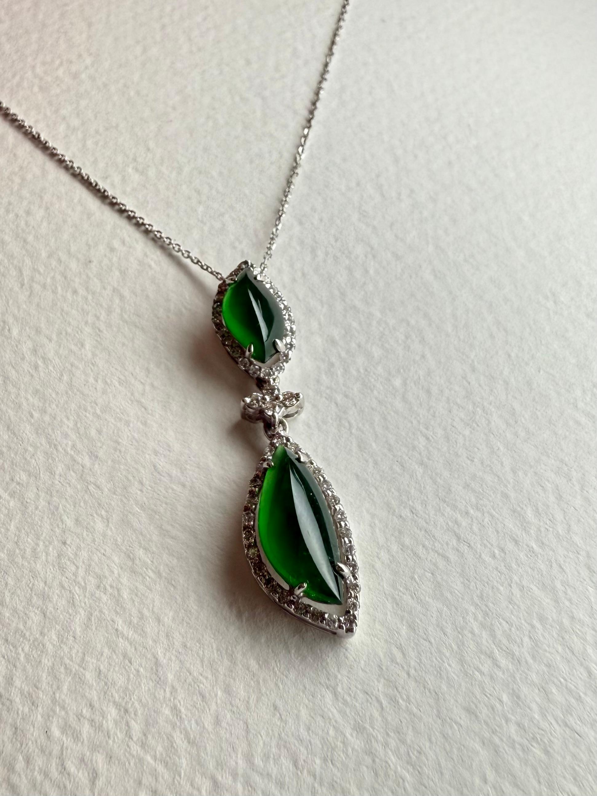 Important Certified Imperial Green Jade & Diamond Pendant Necklace. Super Glow! For Sale 10