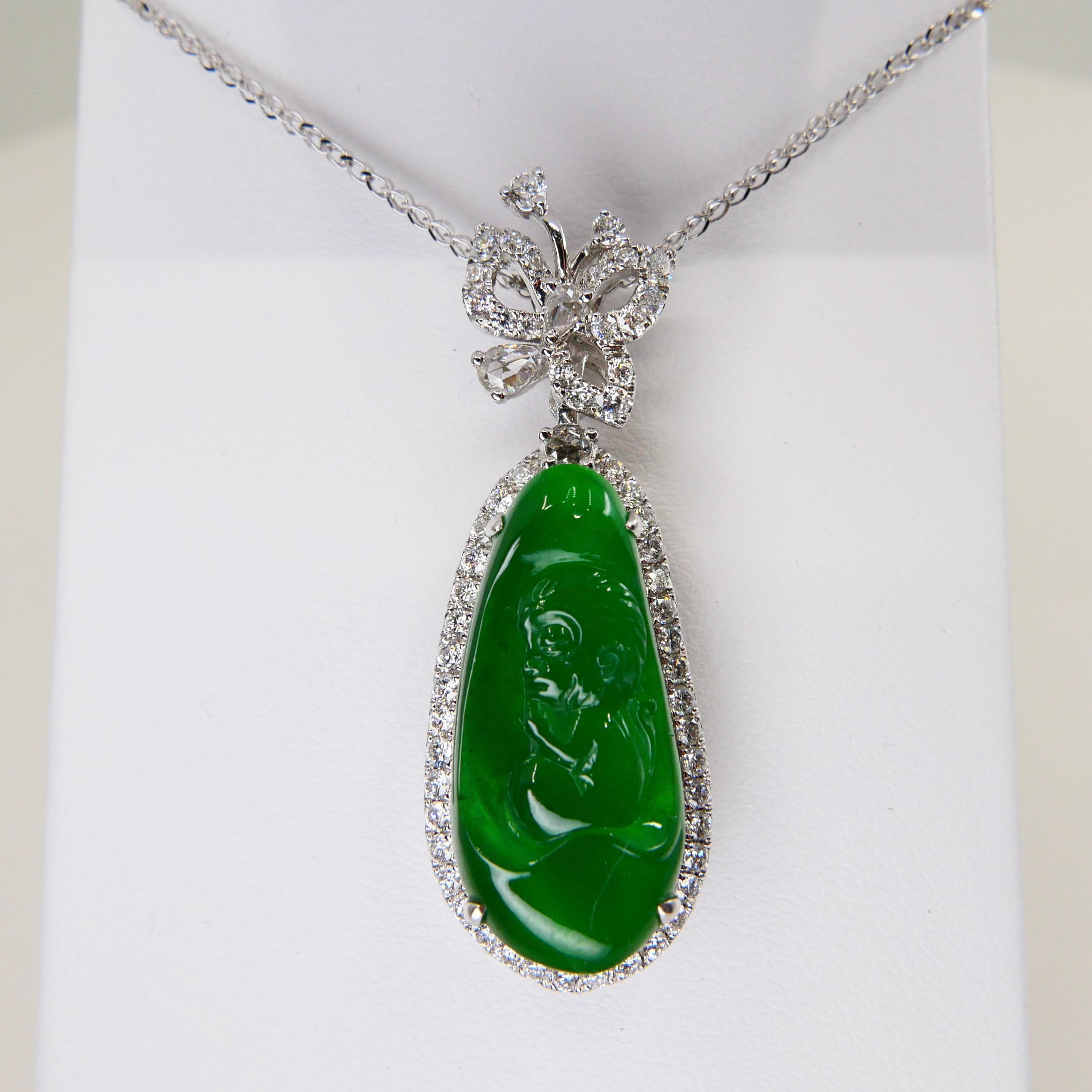 Important Certified Imperial Green Jade Monkey and Diamond Pendant Necklace In New Condition For Sale In Hong Kong, HK
