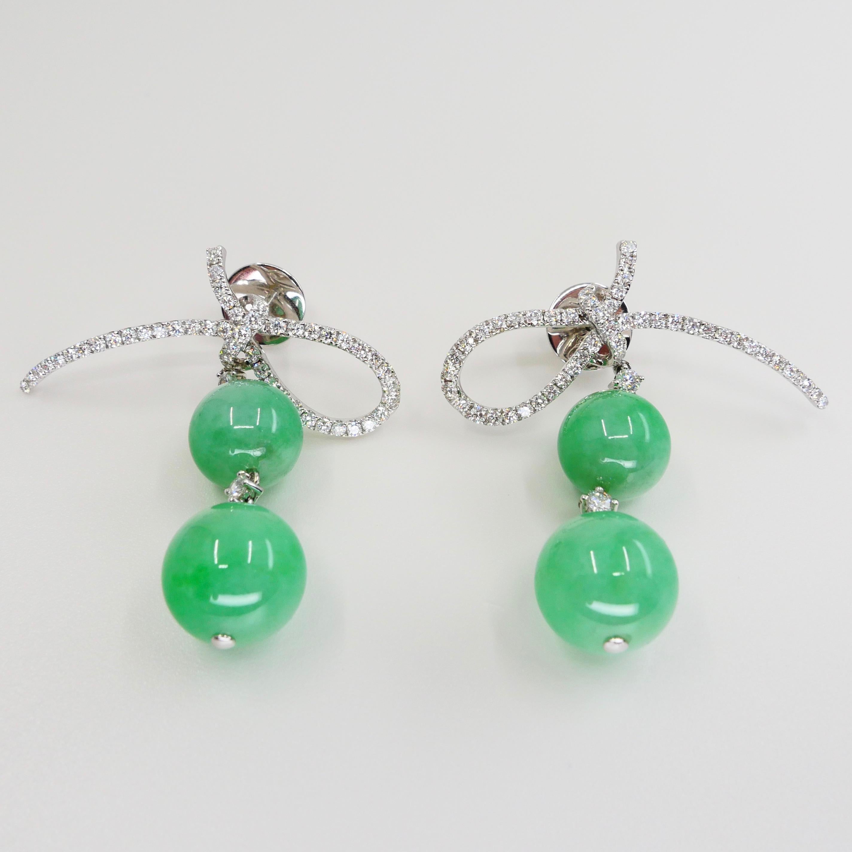 Important Certified Jade Bead (13.9mm) Necklace & Diamond Earrings, Apple Green In New Condition For Sale In Hong Kong, HK