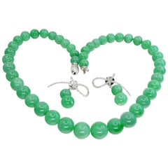 Important Certified Jade Bead (13.9mm) Necklace & Diamond Earrings, Apple Green