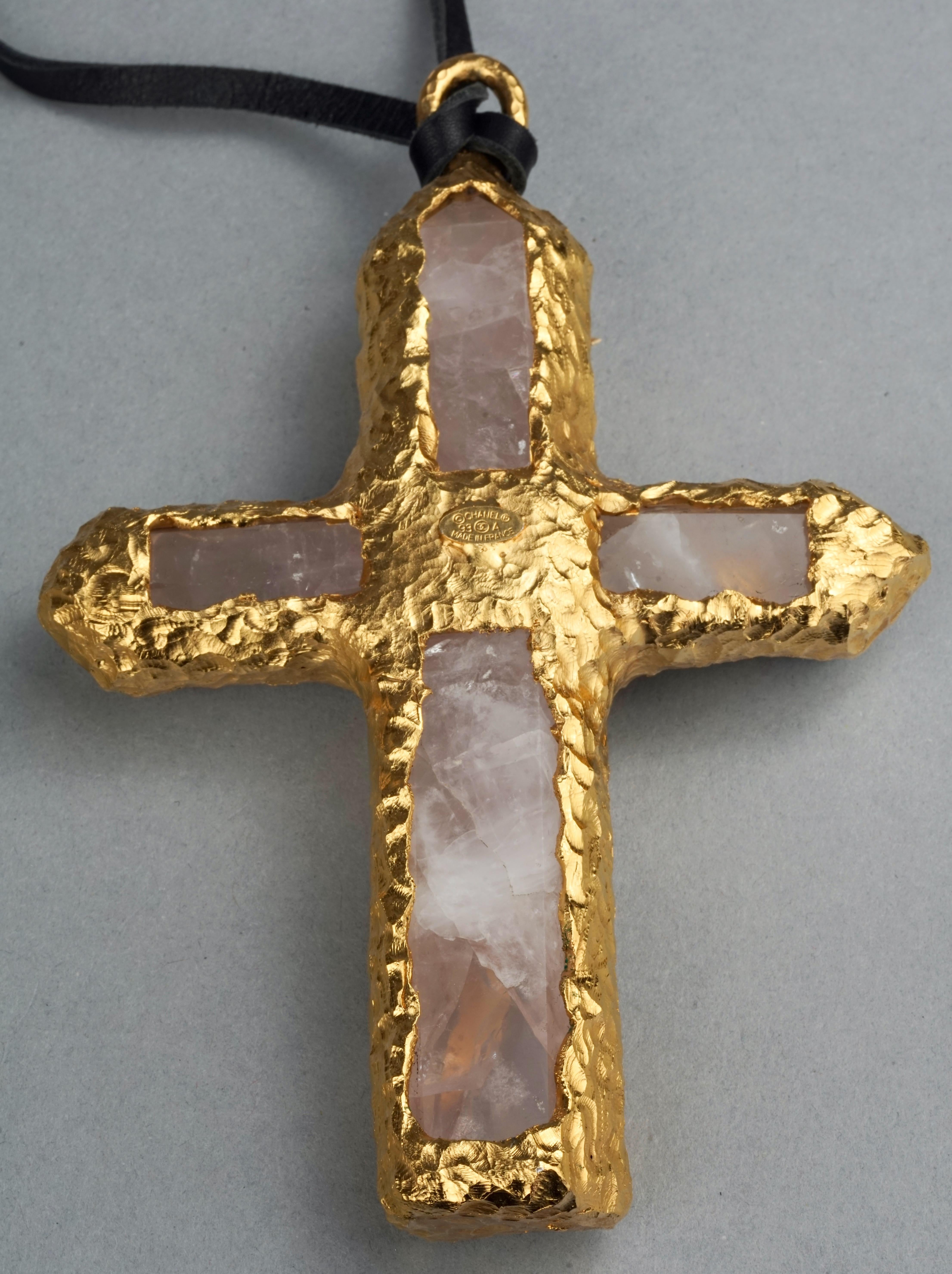Important CHANEL Quartz Byzantine Rock Crystal Gripoix Cross Pendant Necklace 5