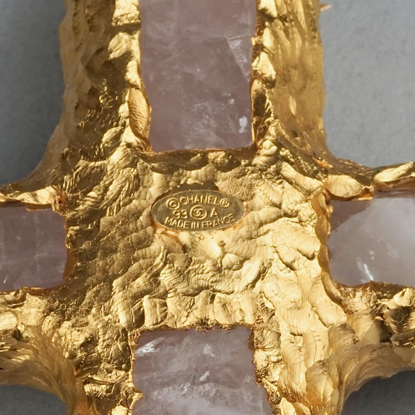 Important CHANEL Quartz Byzantine Rock Crystal Gripoix Cross Pendant Necklace 6