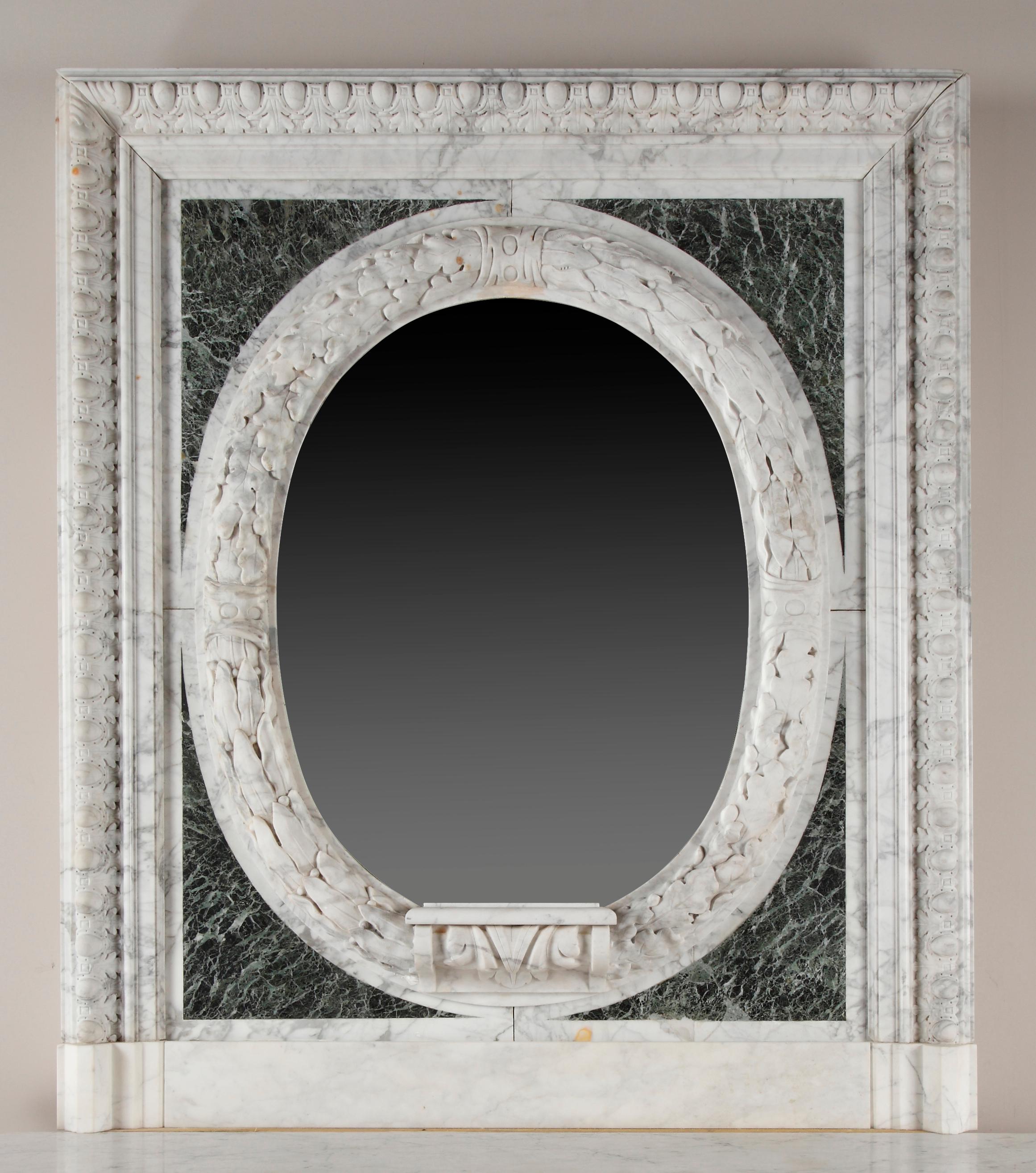 Important Marble Chimneypiece and Overmantel, France, Circa 1880 In Good Condition For Sale In PARIS, FR