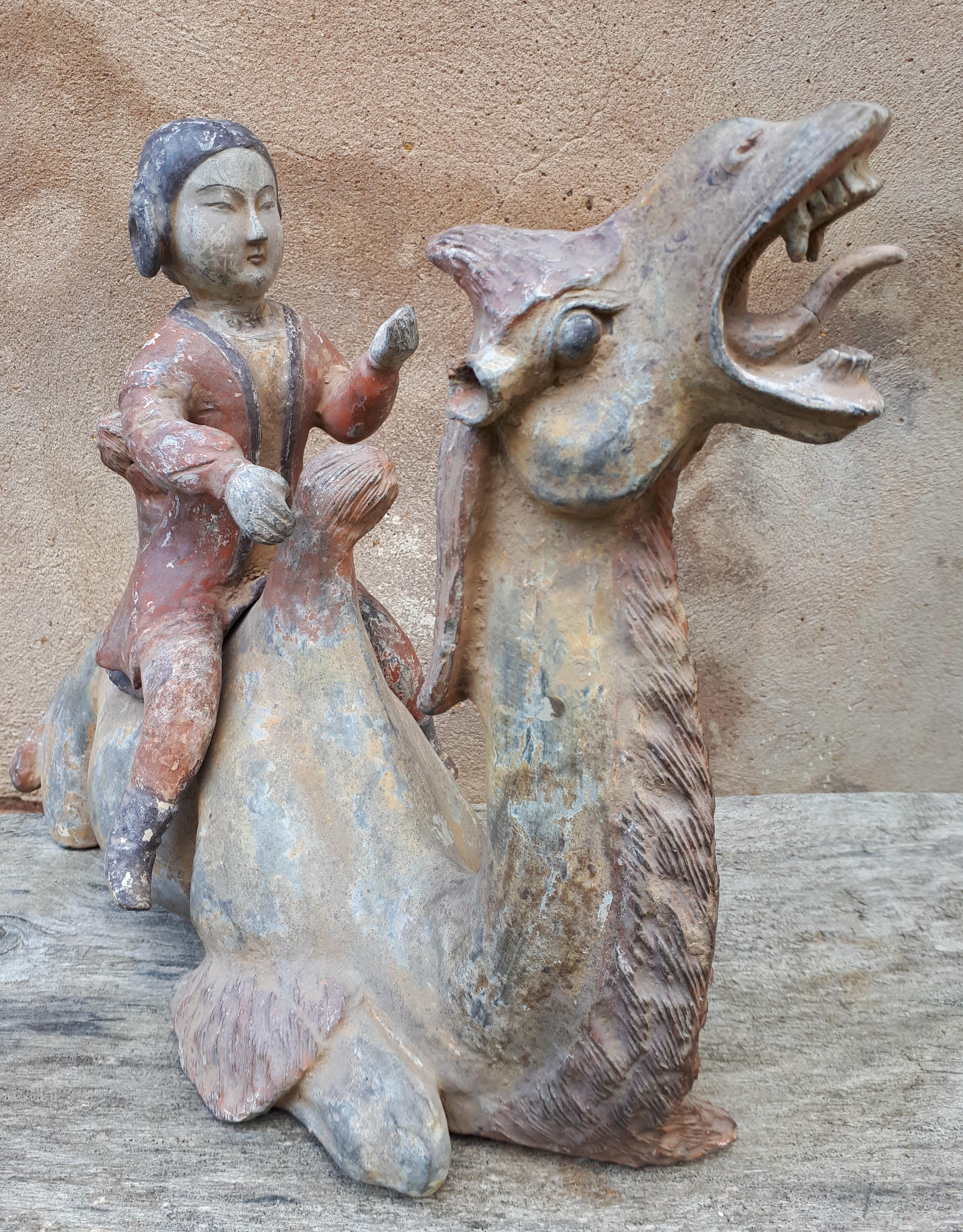 Important chinese terracotta sculpture of a camel, China Tang dynasty For Sale 11