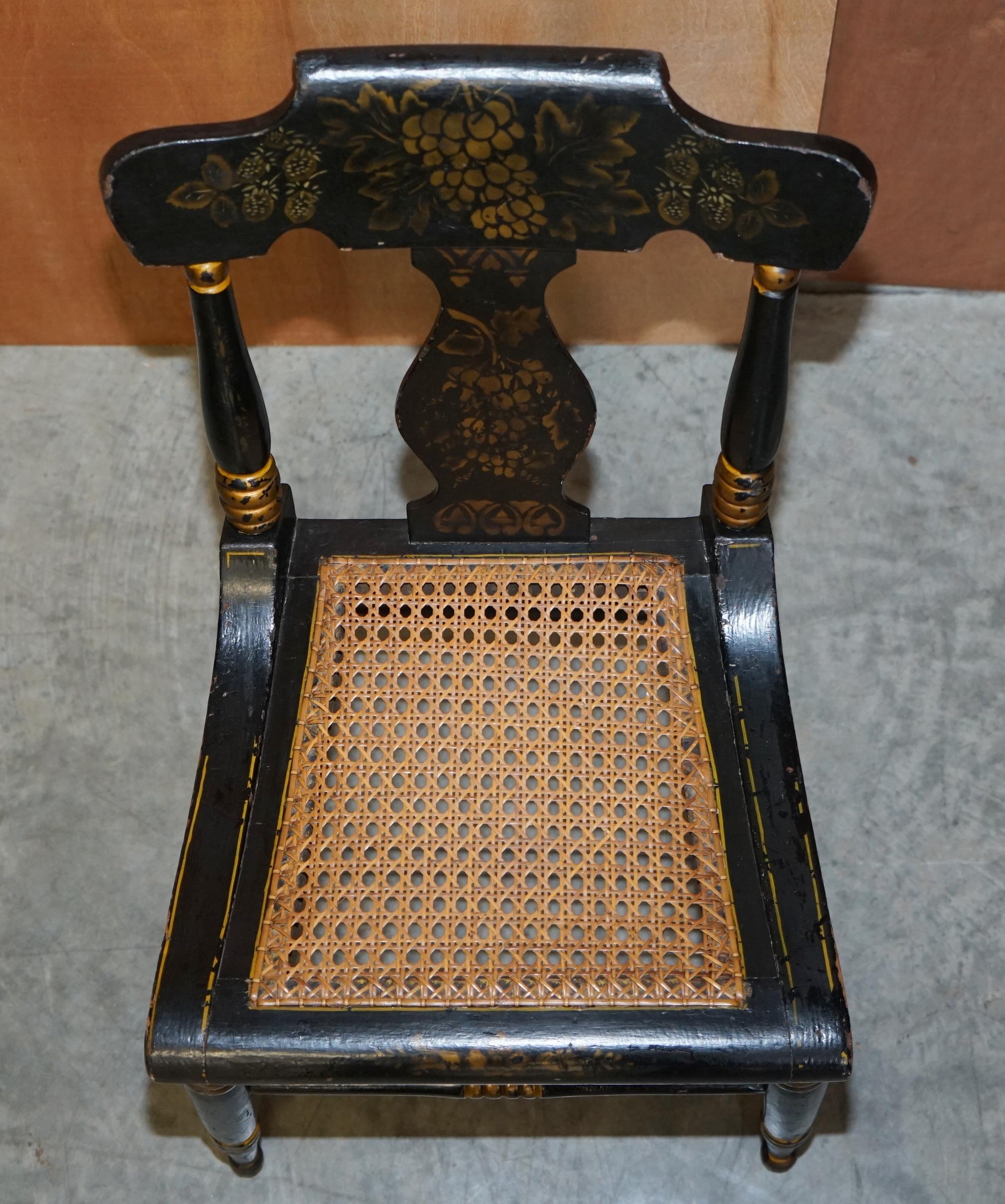 We are delighted to offer for sale this stunning original circa 1825 Ebonised and gold gilt hand painted Baltimore side chair

A highly collectable and well made side chair, if you are looking at this listing then chances are you know how rare and