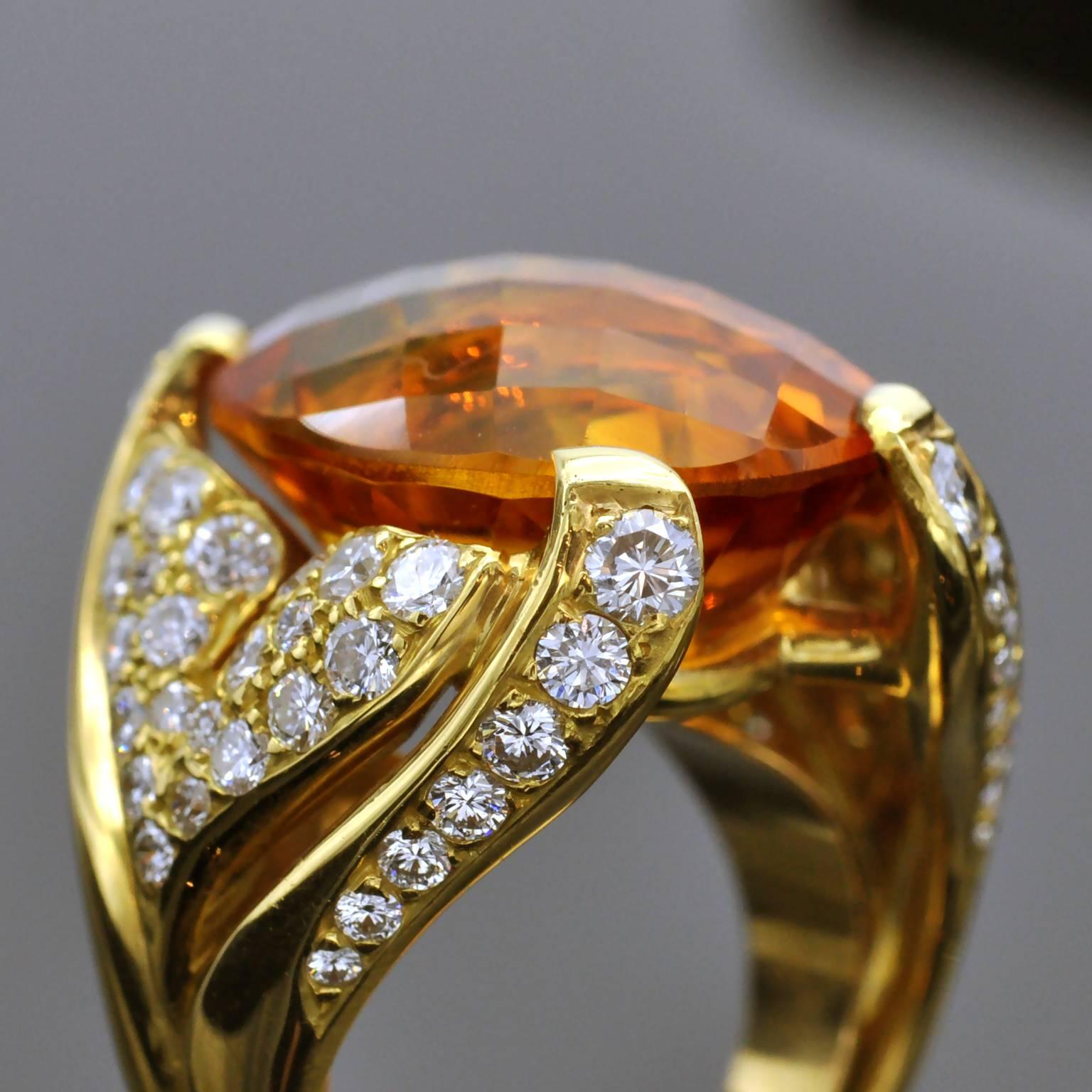 Citrine and Diamond Gold Cocktail Ring In New Condition In Monte Carlo, MC