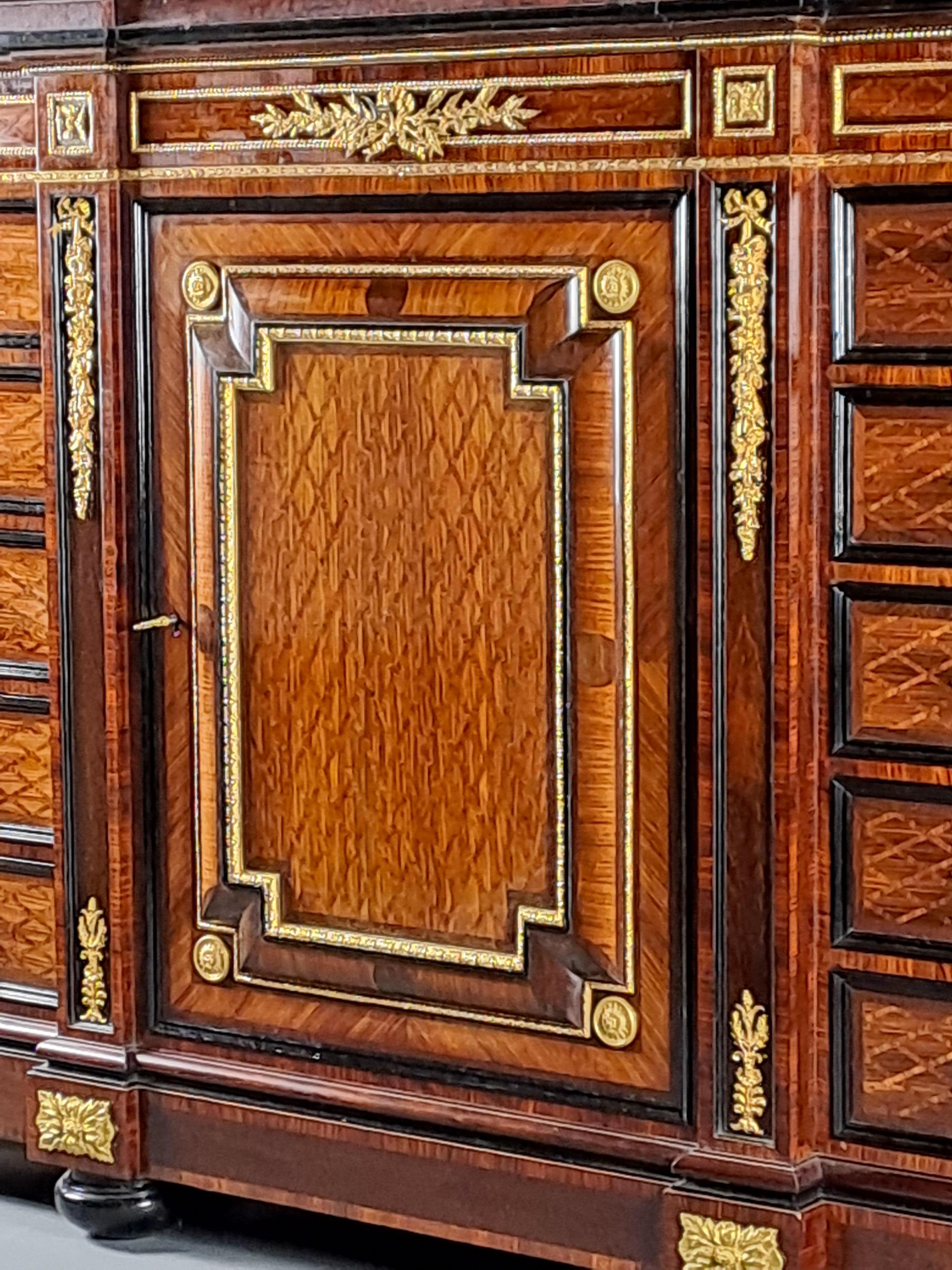 Important Collector's Cabinet Stamped Grohé In Paris For Sale 2