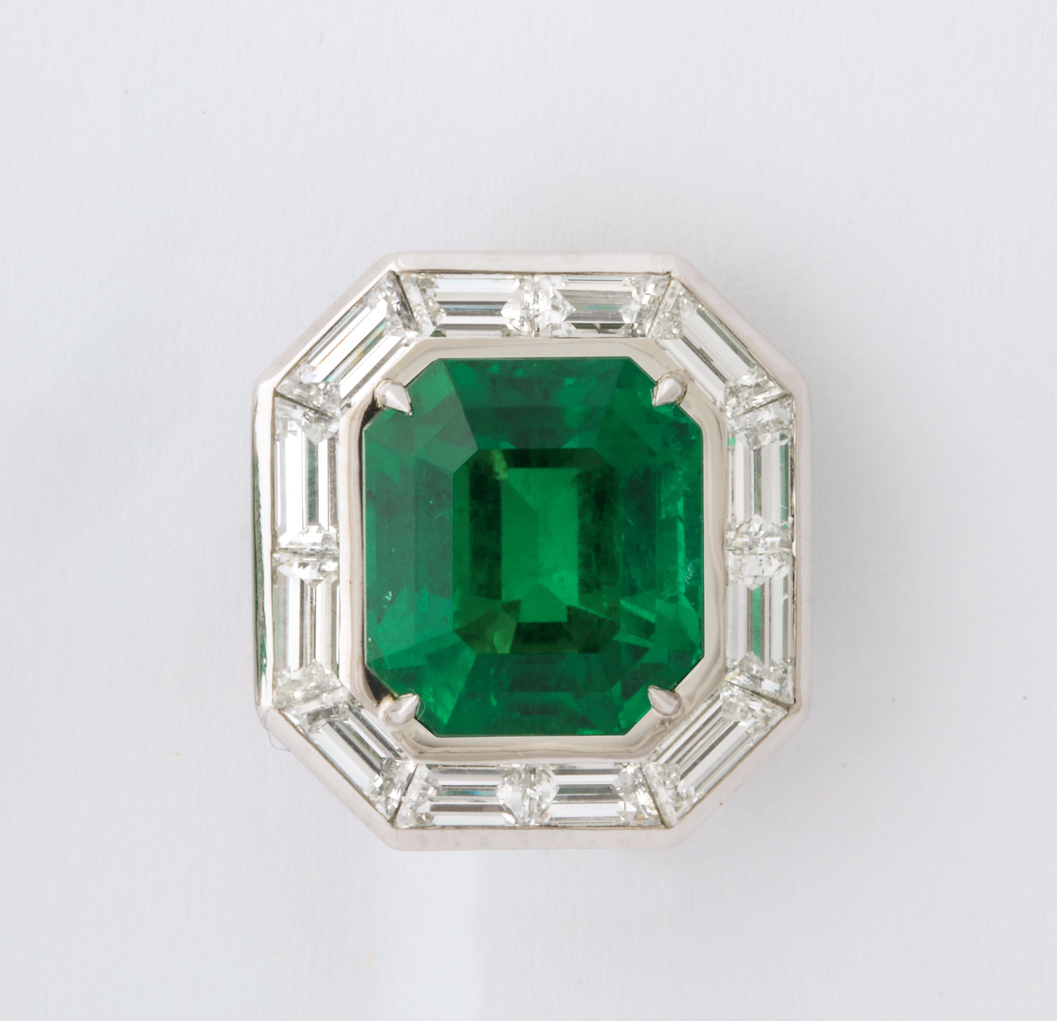 Contemporary Important Colombian Emerald Diamond Earrings