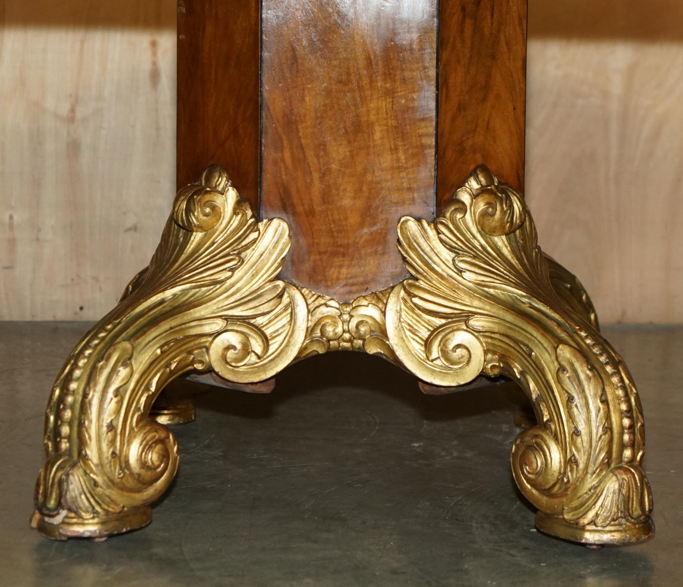 IMPORTANT TABLE CONTINENTALE EN NOYER AMBOYNA GiLTWOOD TABLE DE DINER OU DE CENTRE EXTRA GRANDE en vente 3