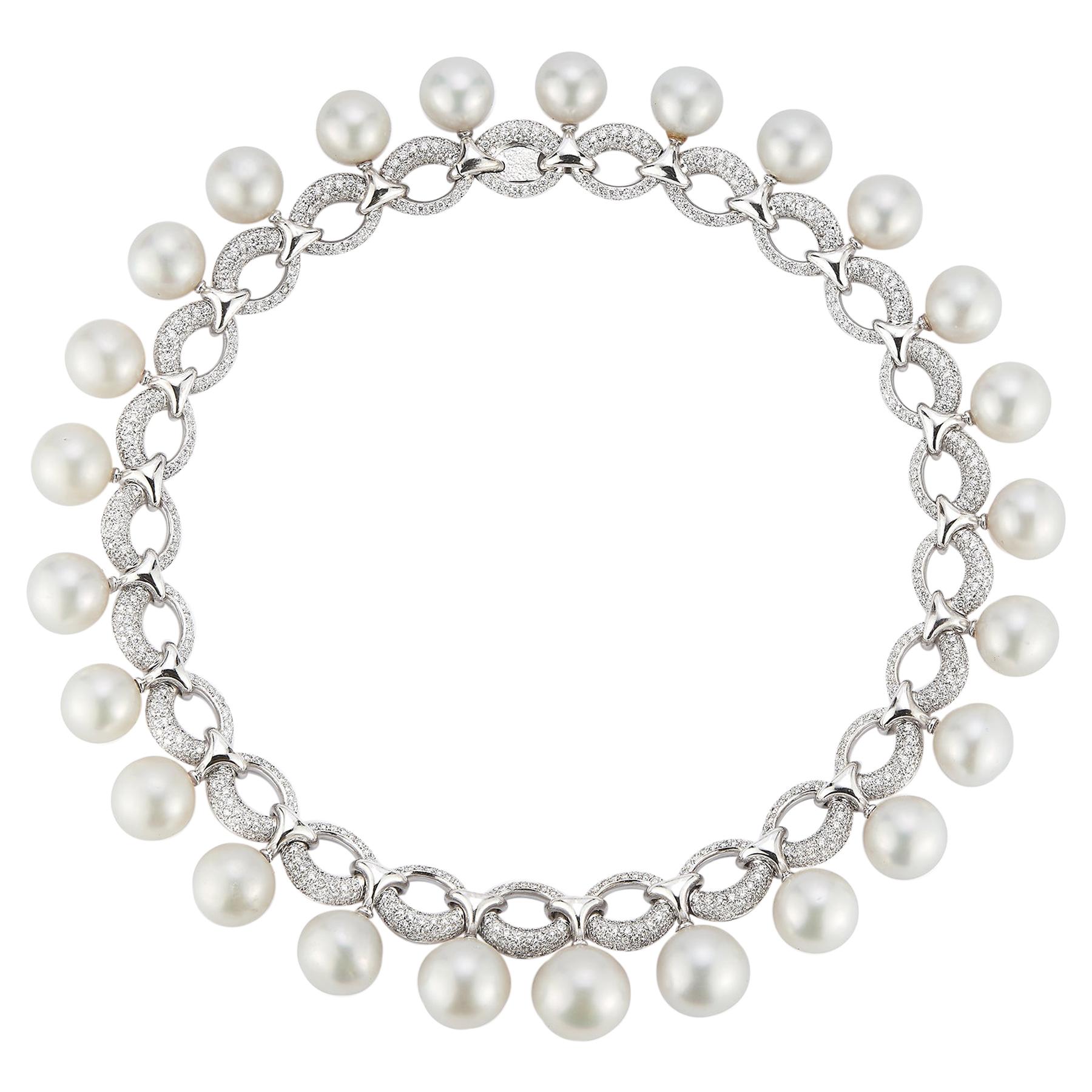 Important Cultured Pearl and Diamond Link Necklace For Sale