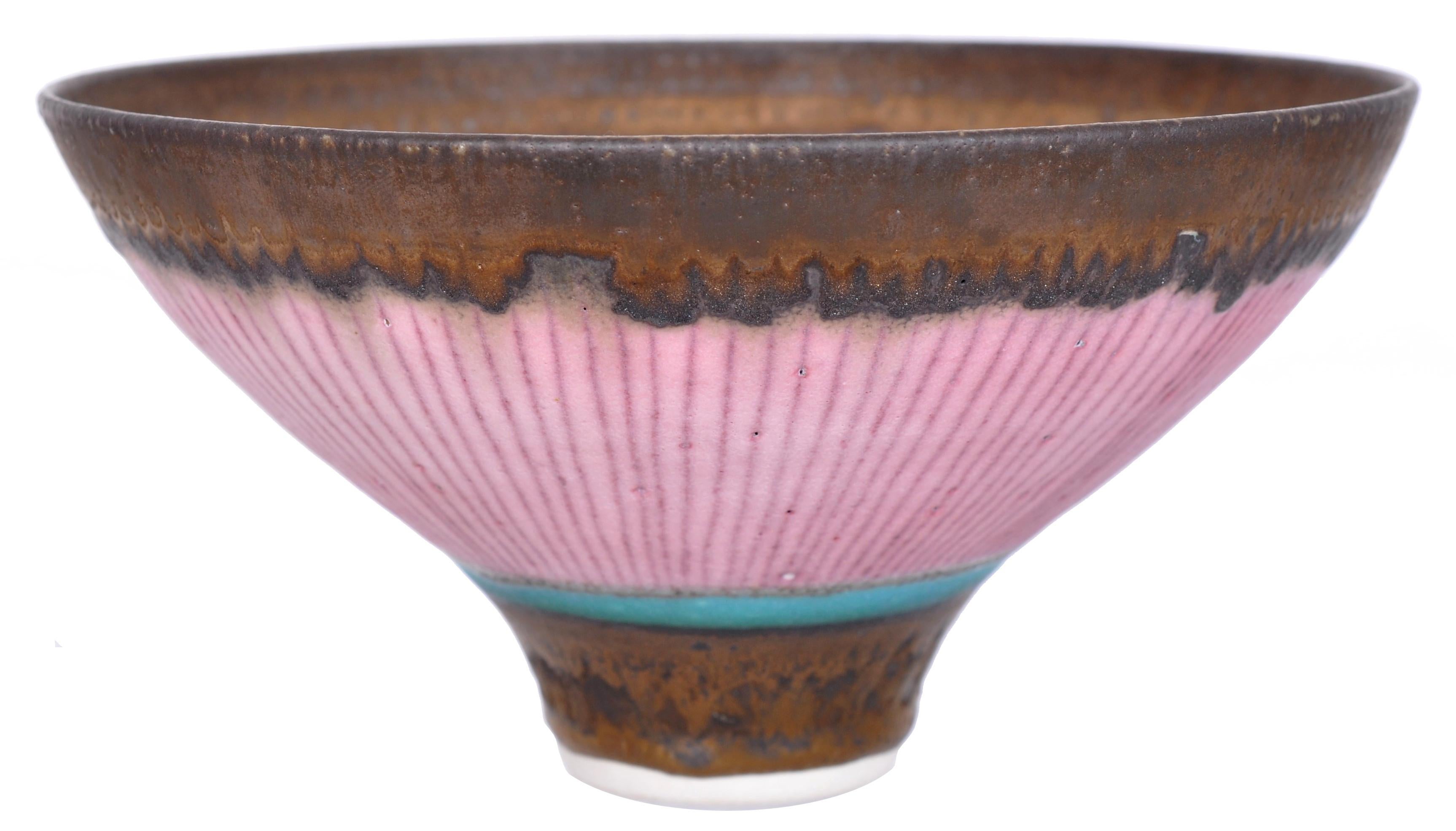 English Important Dame Lucie Rie Footed Porcelain Bowl, circa 1978