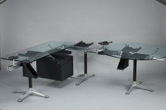 Important Desk by Brunce Burdick (1933-2021) for Herman Miller Editor