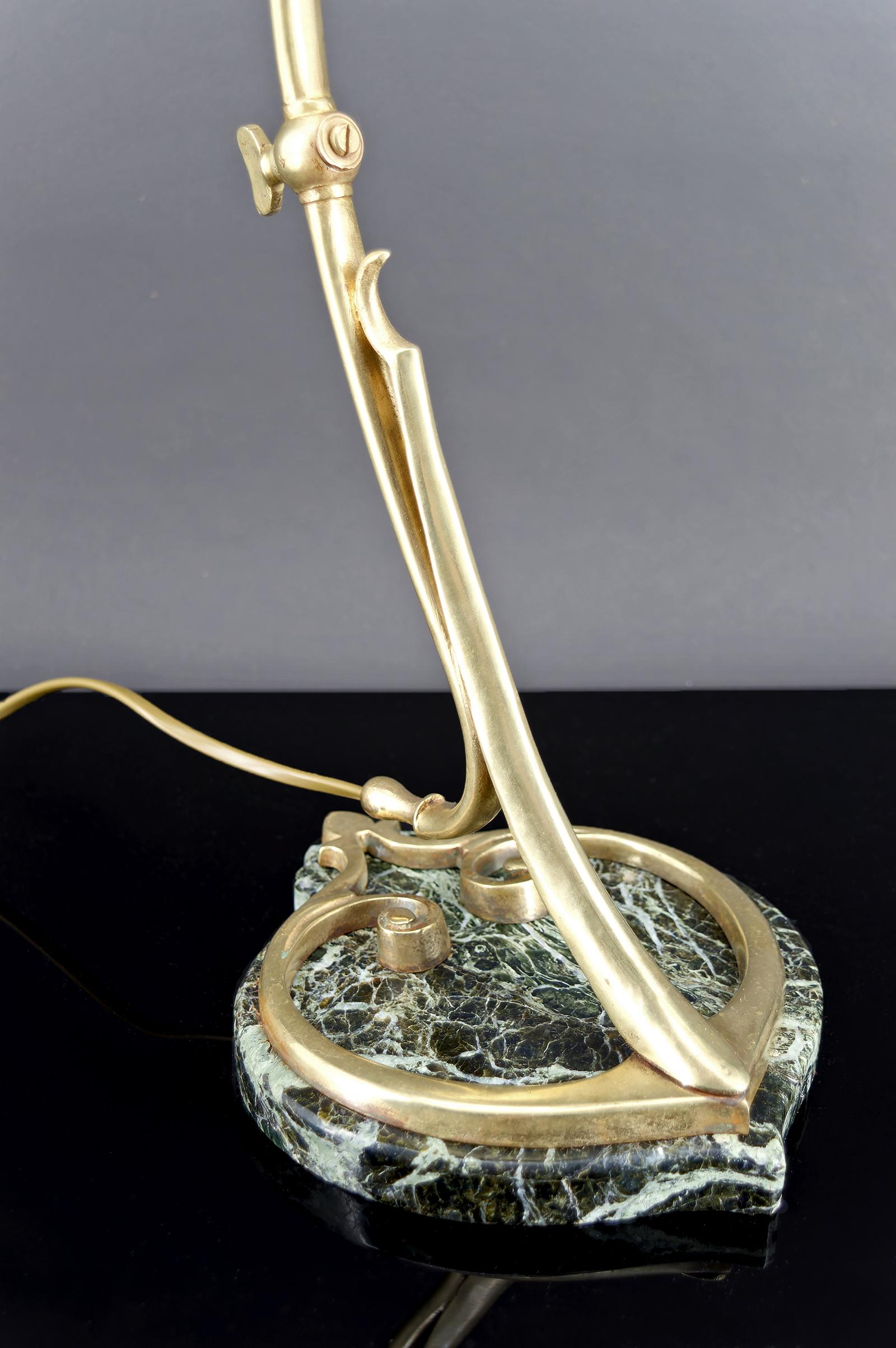 Wichtige Schreibtischlampe aus Bronze und Marmor, Jugendstil, Frankreich, um 1890 im Angebot 7