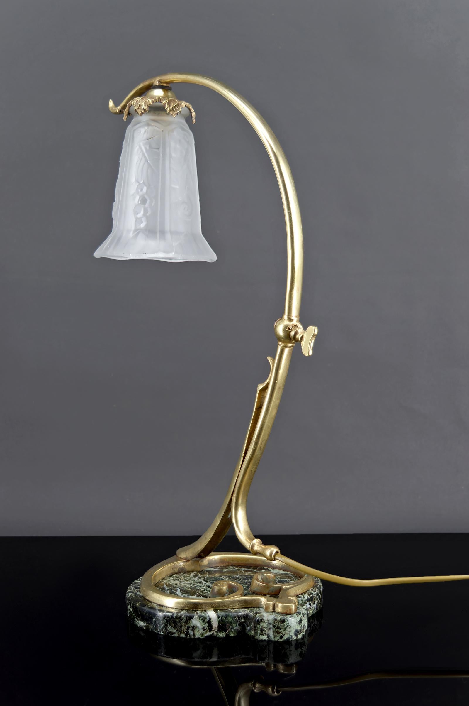 Wichtige Schreibtischlampe aus Bronze und Marmor, Jugendstil, Frankreich, um 1890 im Angebot 1