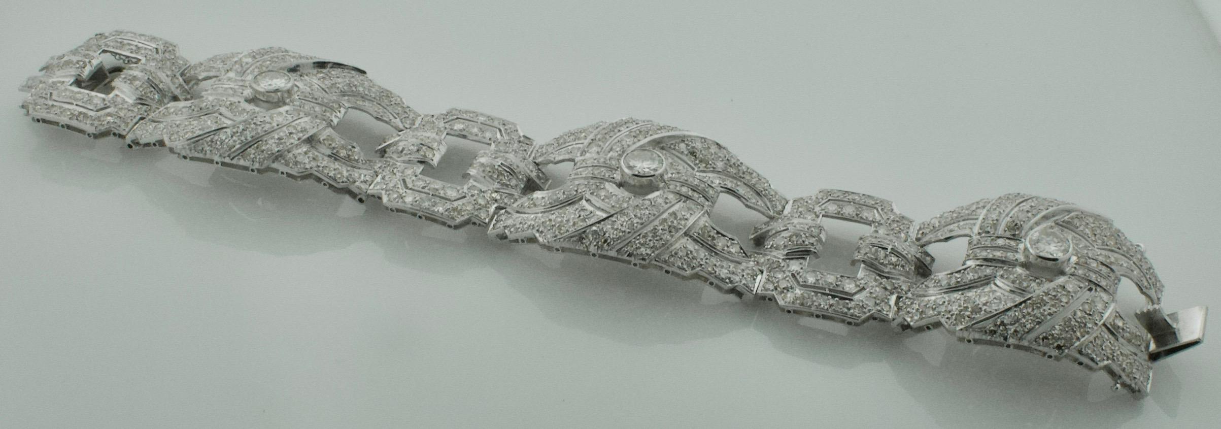 Diamantarmband aus Platin, ca. 1920er Jahre 25,45 Karat (Art déco)