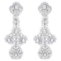 Boucles d'oreilles chandelier en or blanc 18 carats avec diamants de 16 carats