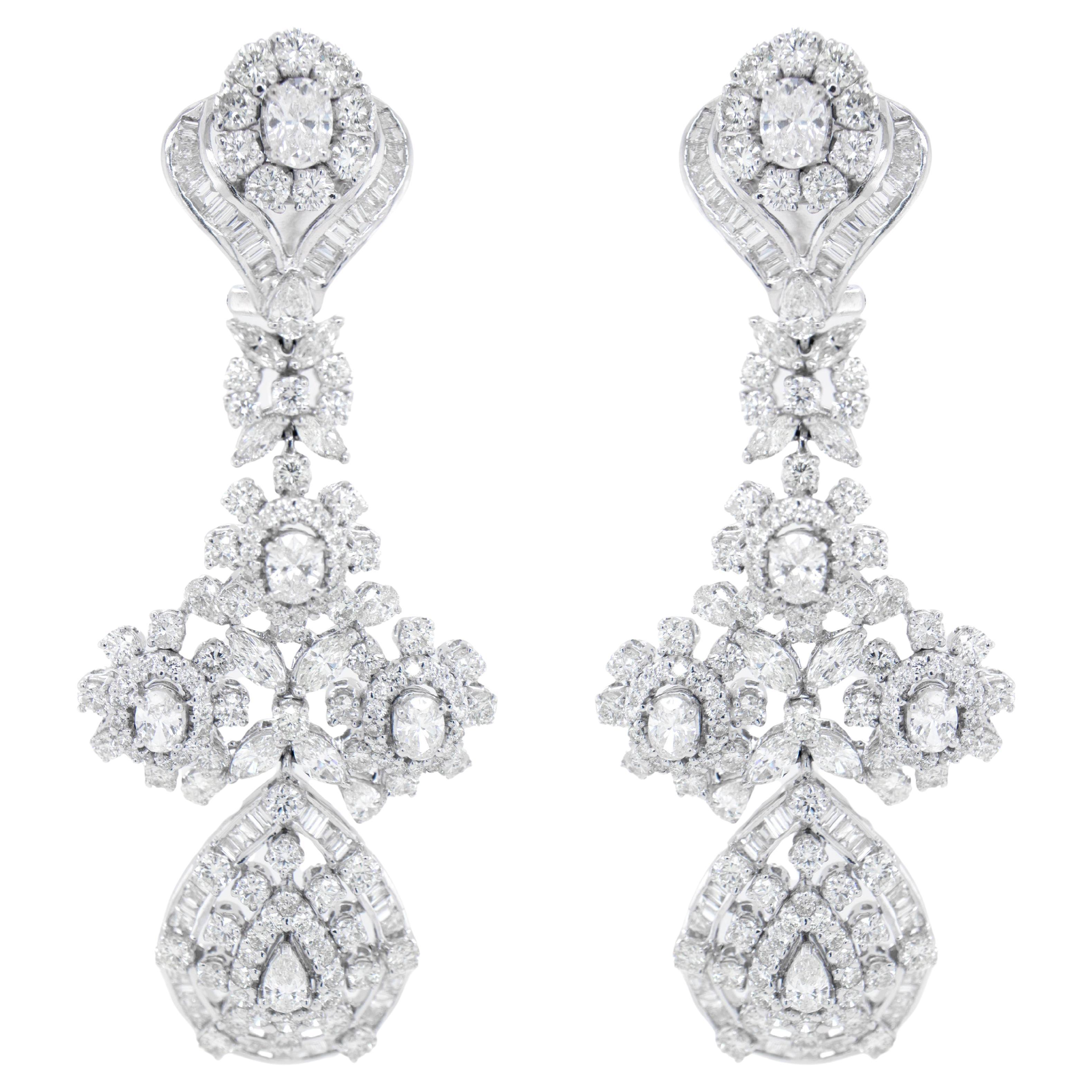 Important Diamond Chandelier Earrings 16 Carats 18K White Gold