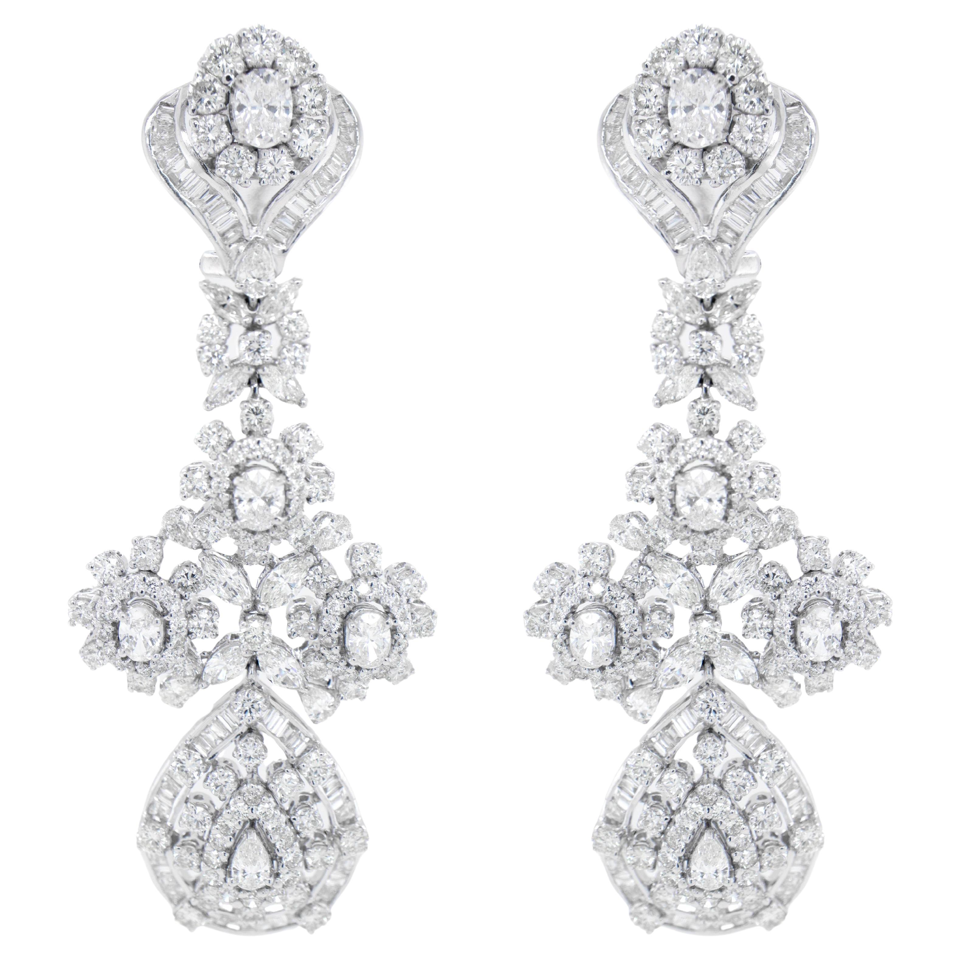 Important Diamond Chandelier Earrings 16 Carats 18K White Gold