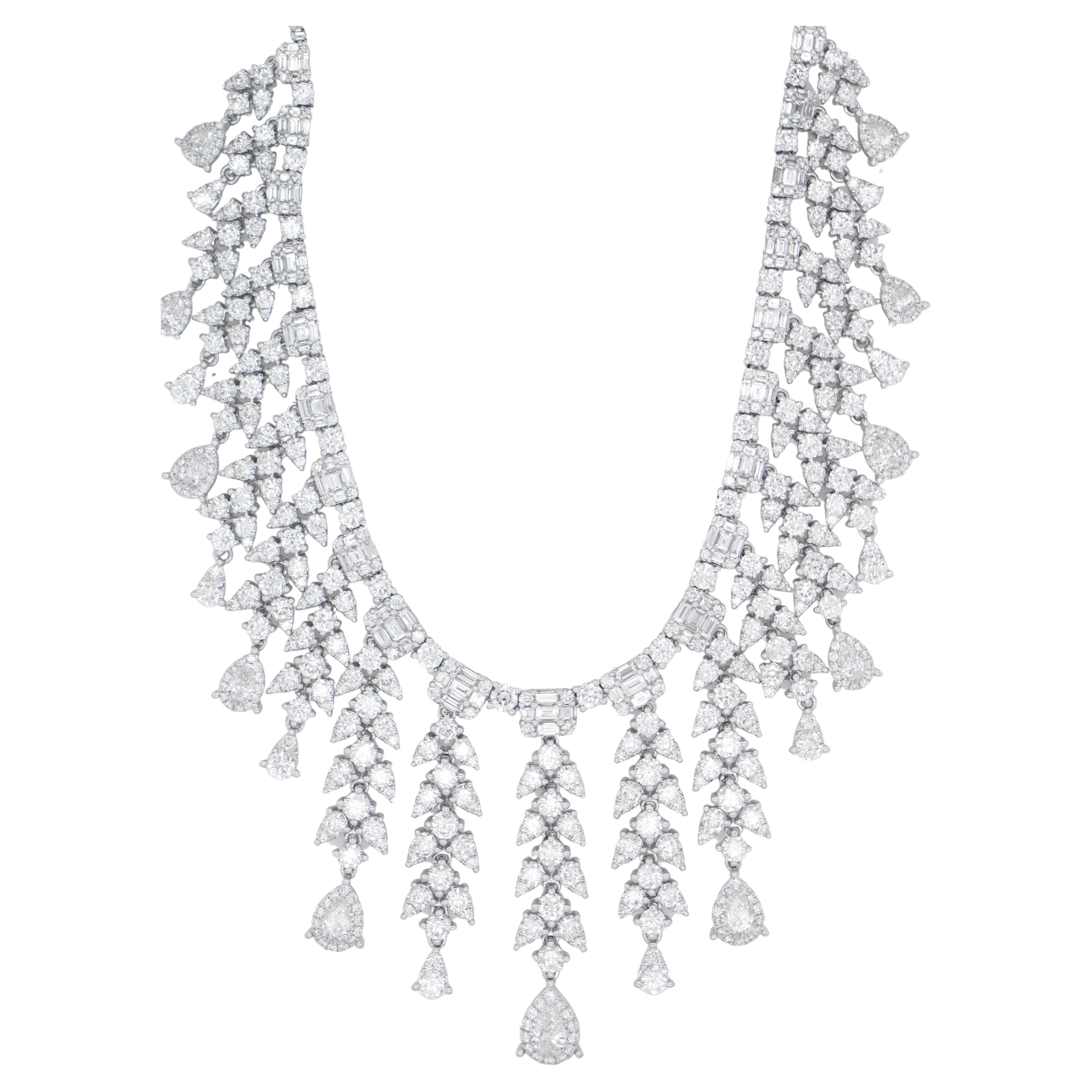 Important Diamond Drop Necklace 28 Carats 18K White Gold