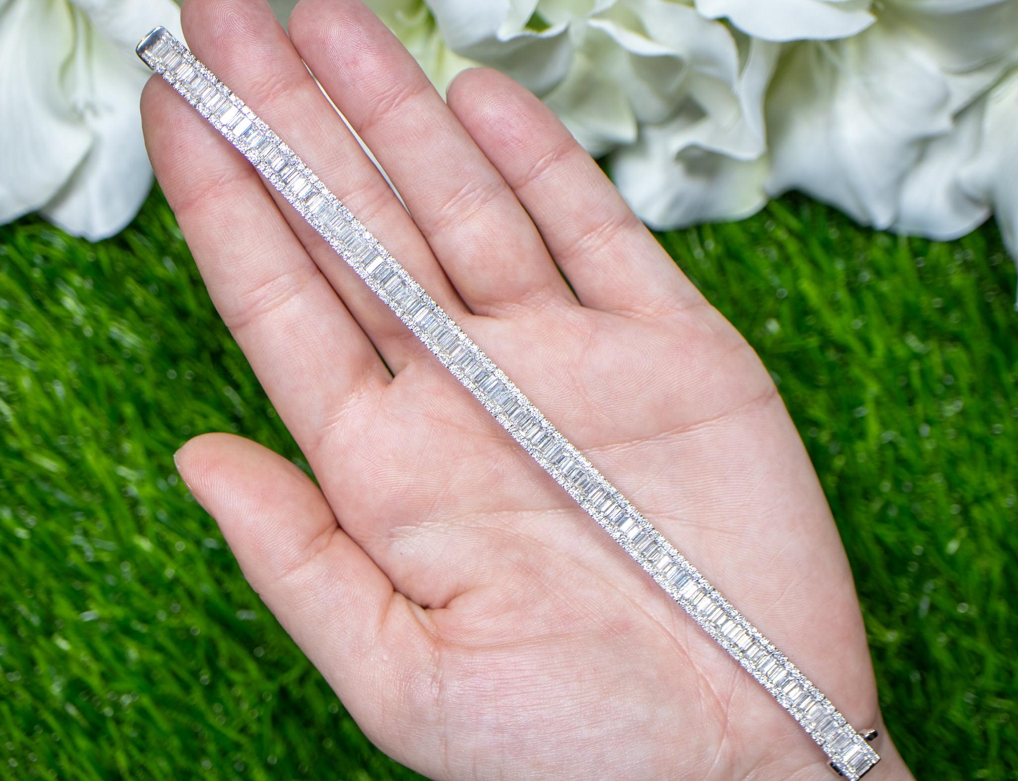 Contemporary Important Diamond Tennis Bracelet Baguette Round 8.35 Carats 18K Gold For Sale