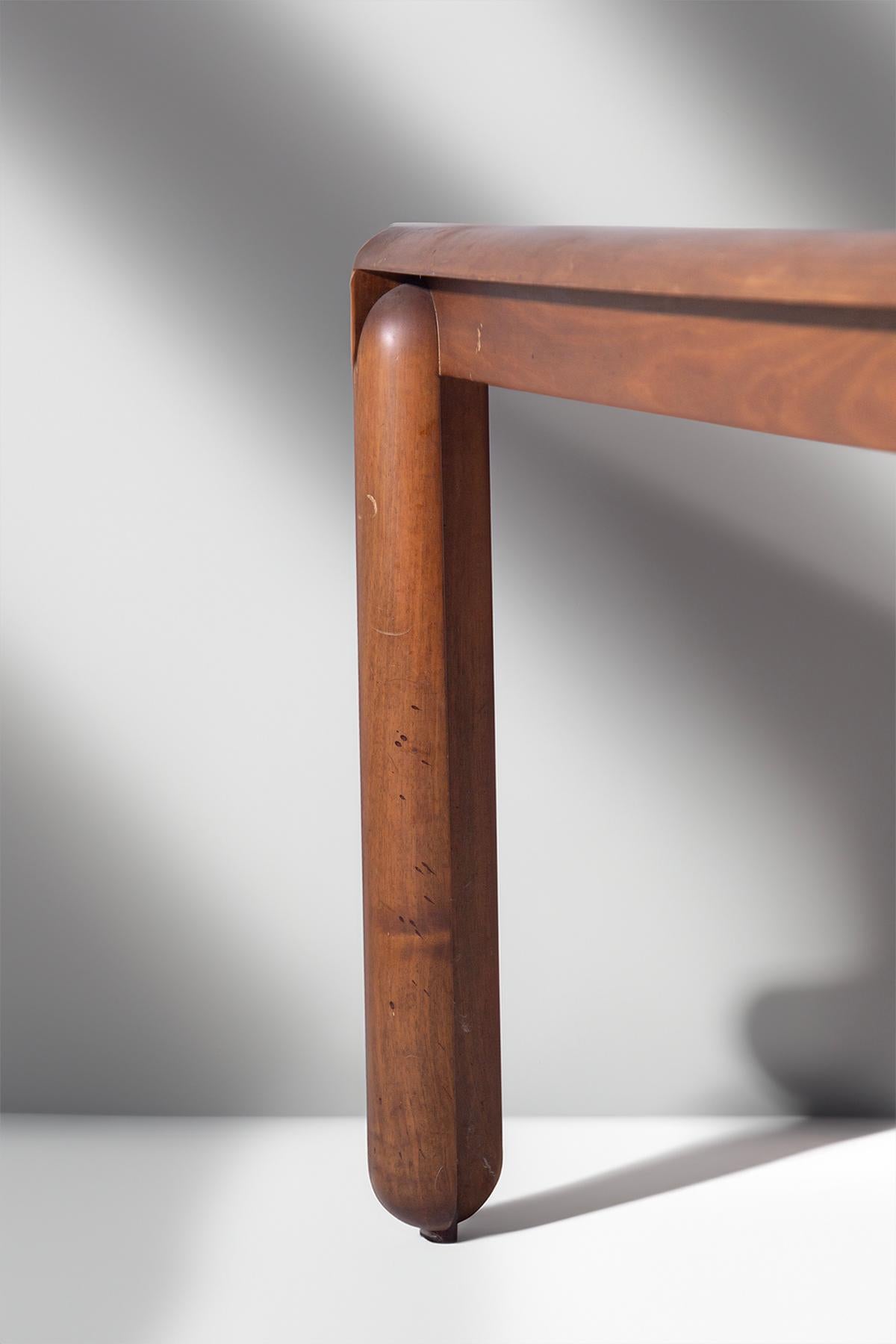 Mid-Century moderno Important dining table Mod 781 by Vico Magistretti for Cassina in vendita