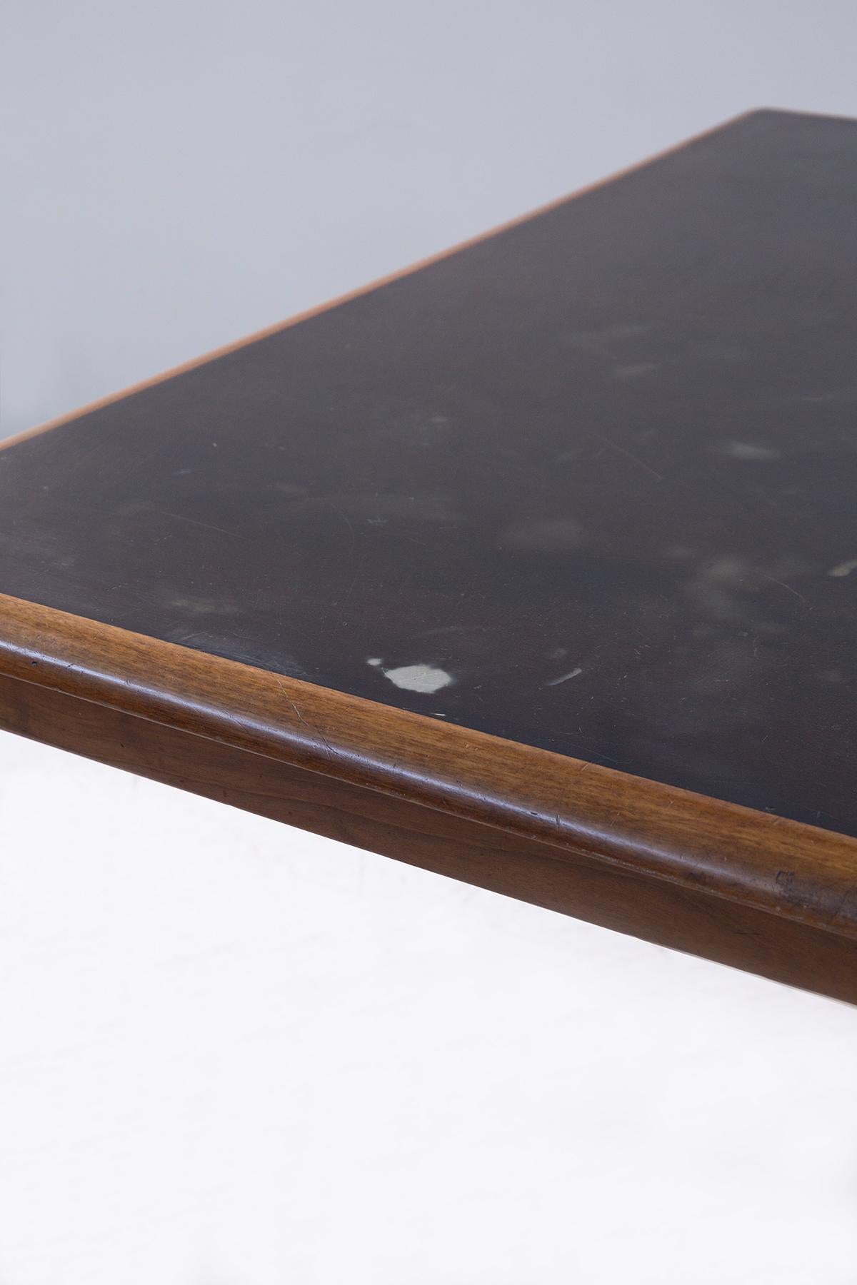 Legno Important dining table Mod 781 by Vico Magistretti for Cassina in vendita