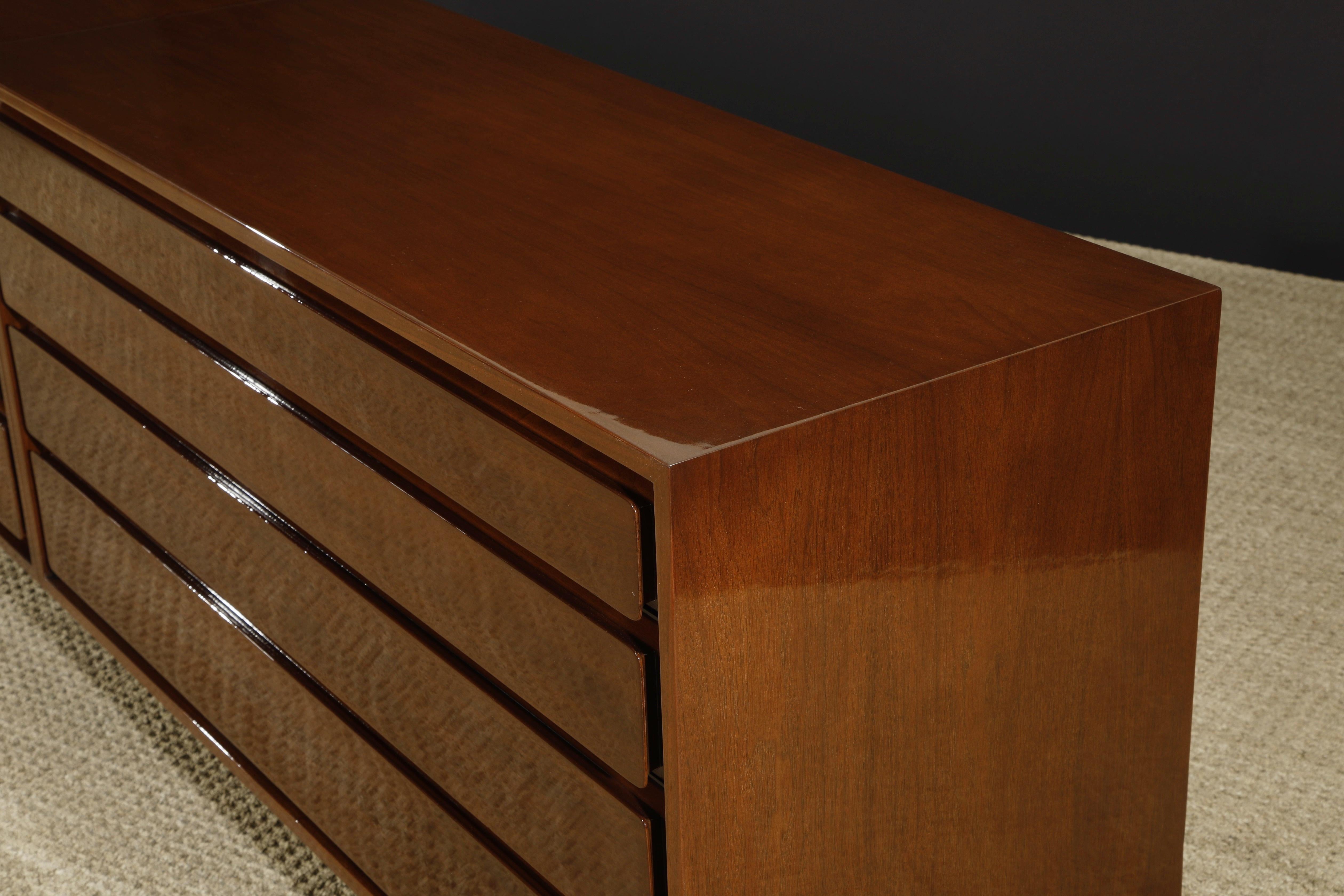 Important Double Dresser by Vladimir Kagan for Kagan-Dreyfuss, 1950s, Signed For Sale 1