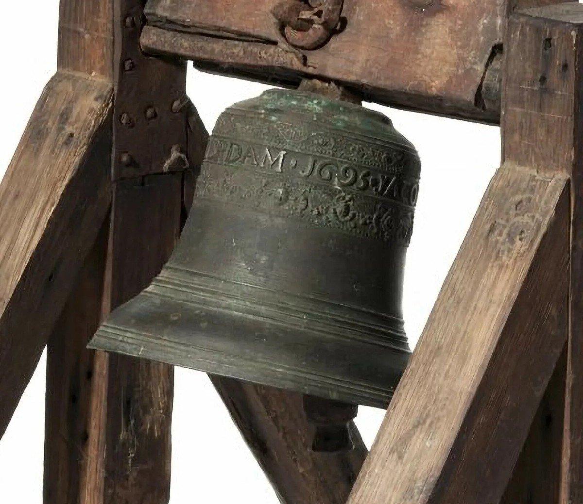 Baroque Important Dutch Bell 17th Century ( 1695 ) 