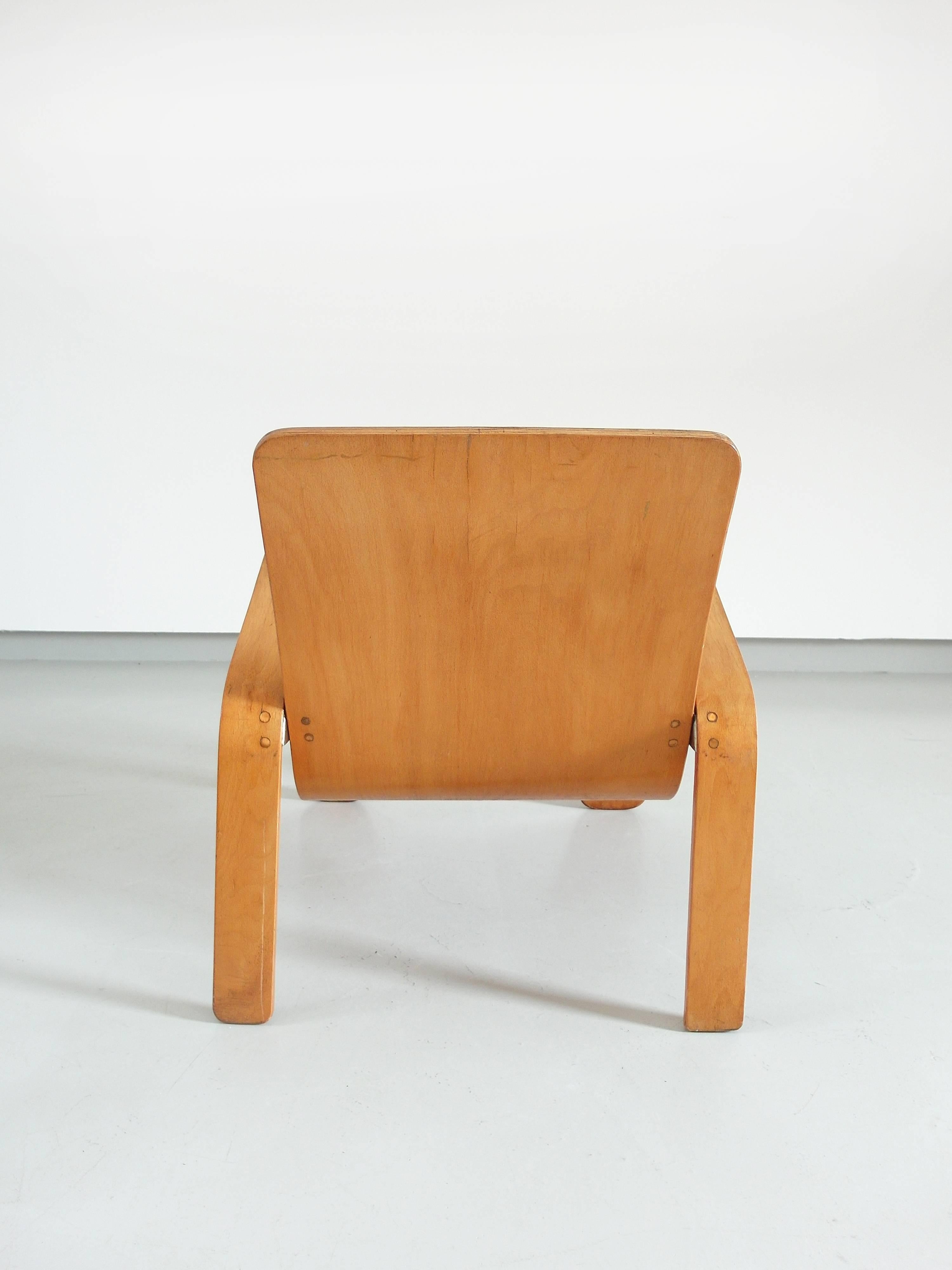 Important Dutch Modernist Lawo Lounge Chair by Han Pieck for Lawo Ommen, 1946 4