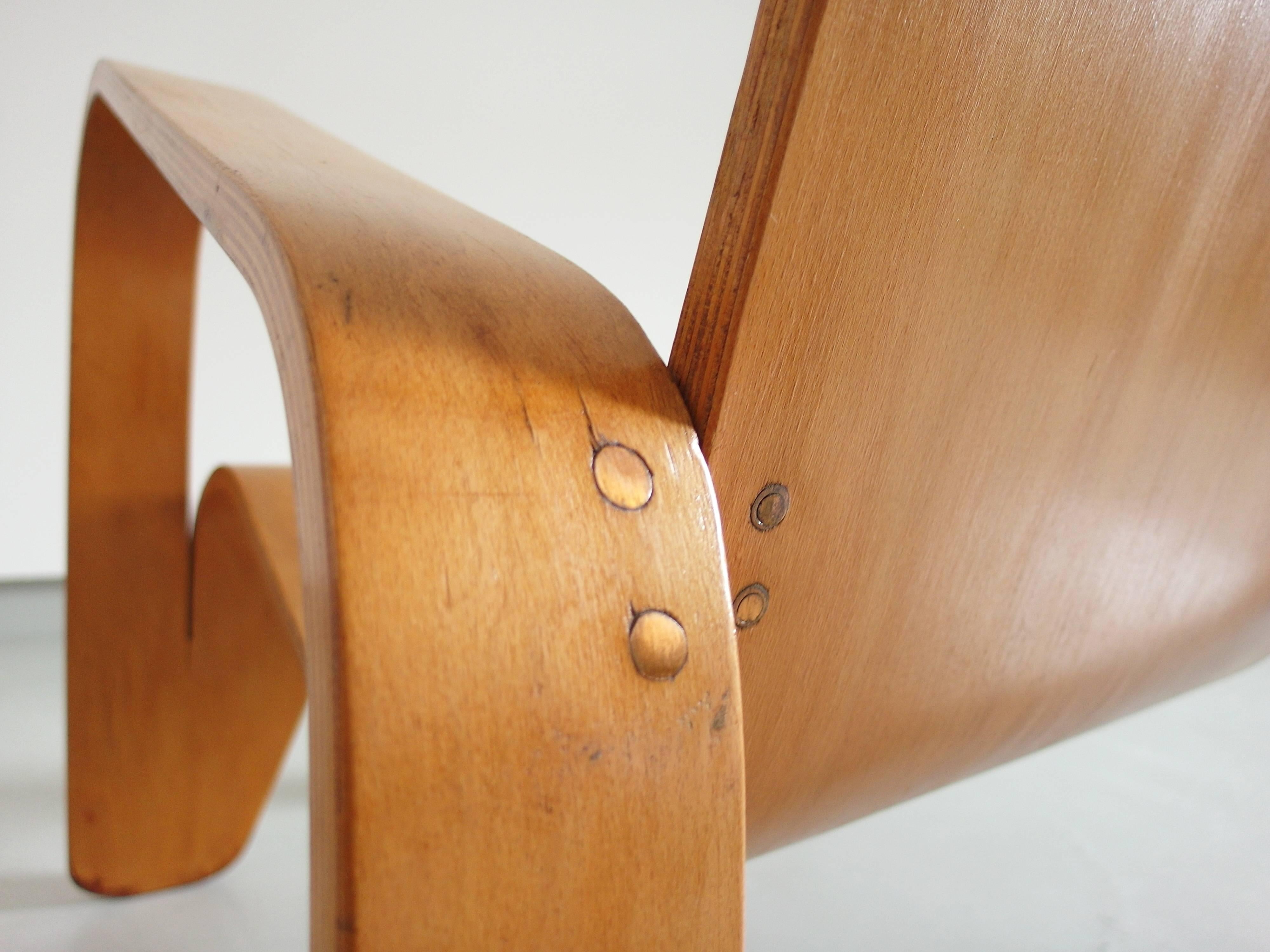 Important Dutch Modernist Lawo Lounge Chair by Han Pieck for Lawo Ommen, 1946 6