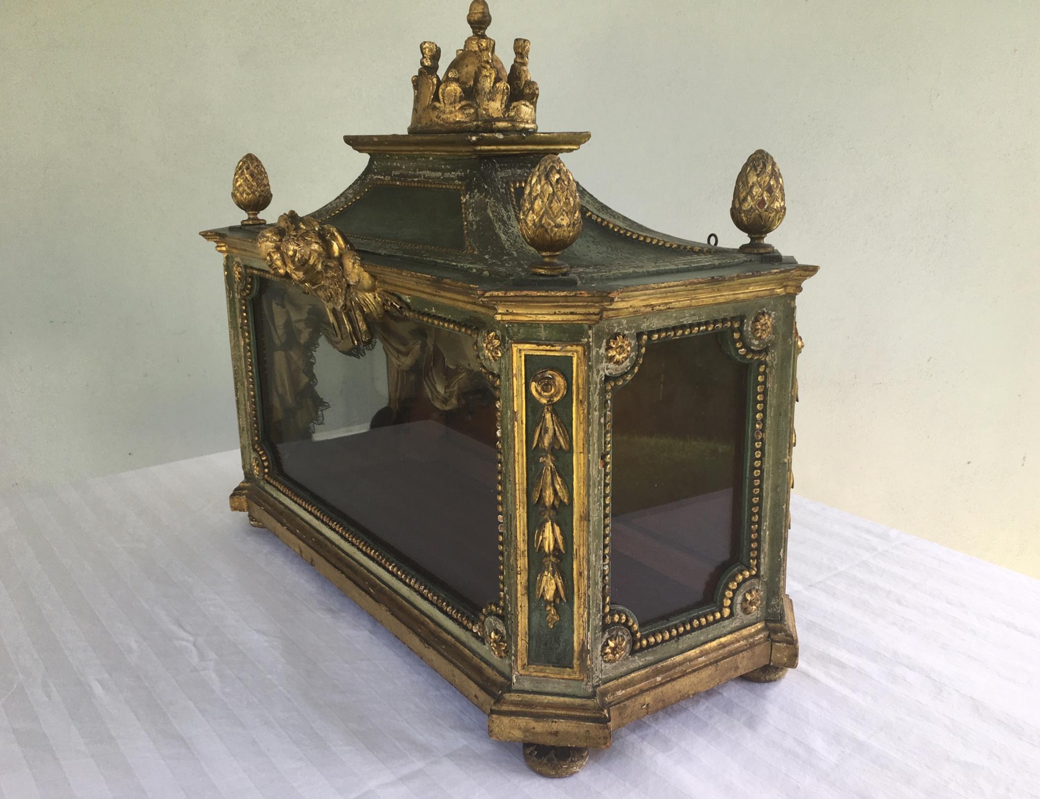 Wood Important Early 18th Century Italian Baroque Reliquary Casket