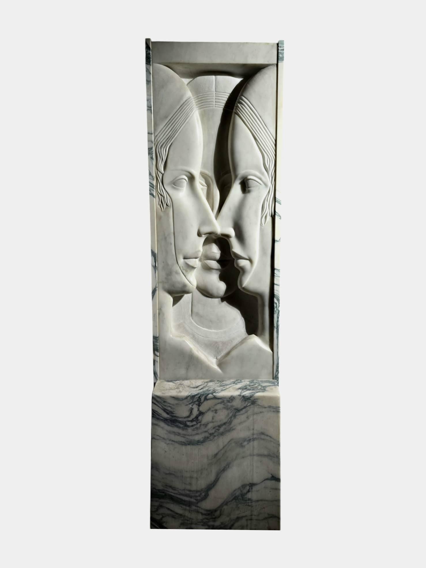 Important Early 20th Century Art Deco Marble Sculpture of The Three Graces For Sale 7