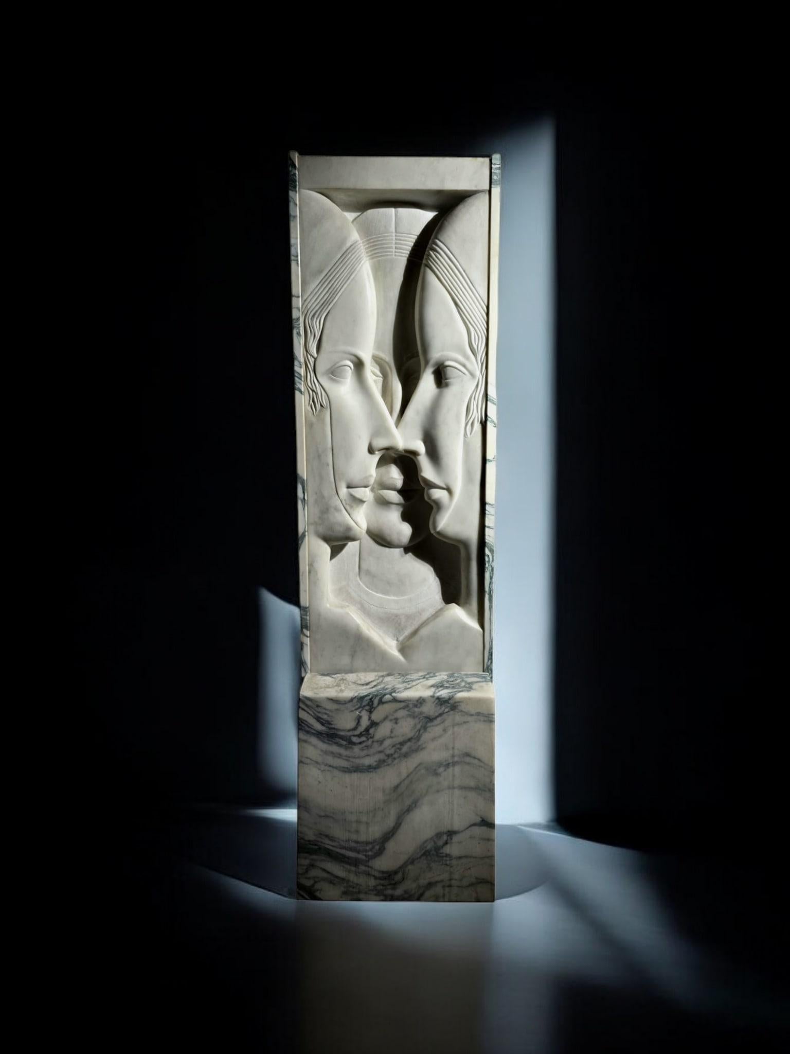 Important Early 20th Century Art Deco Marble Sculpture of The Three Graces For Sale 10