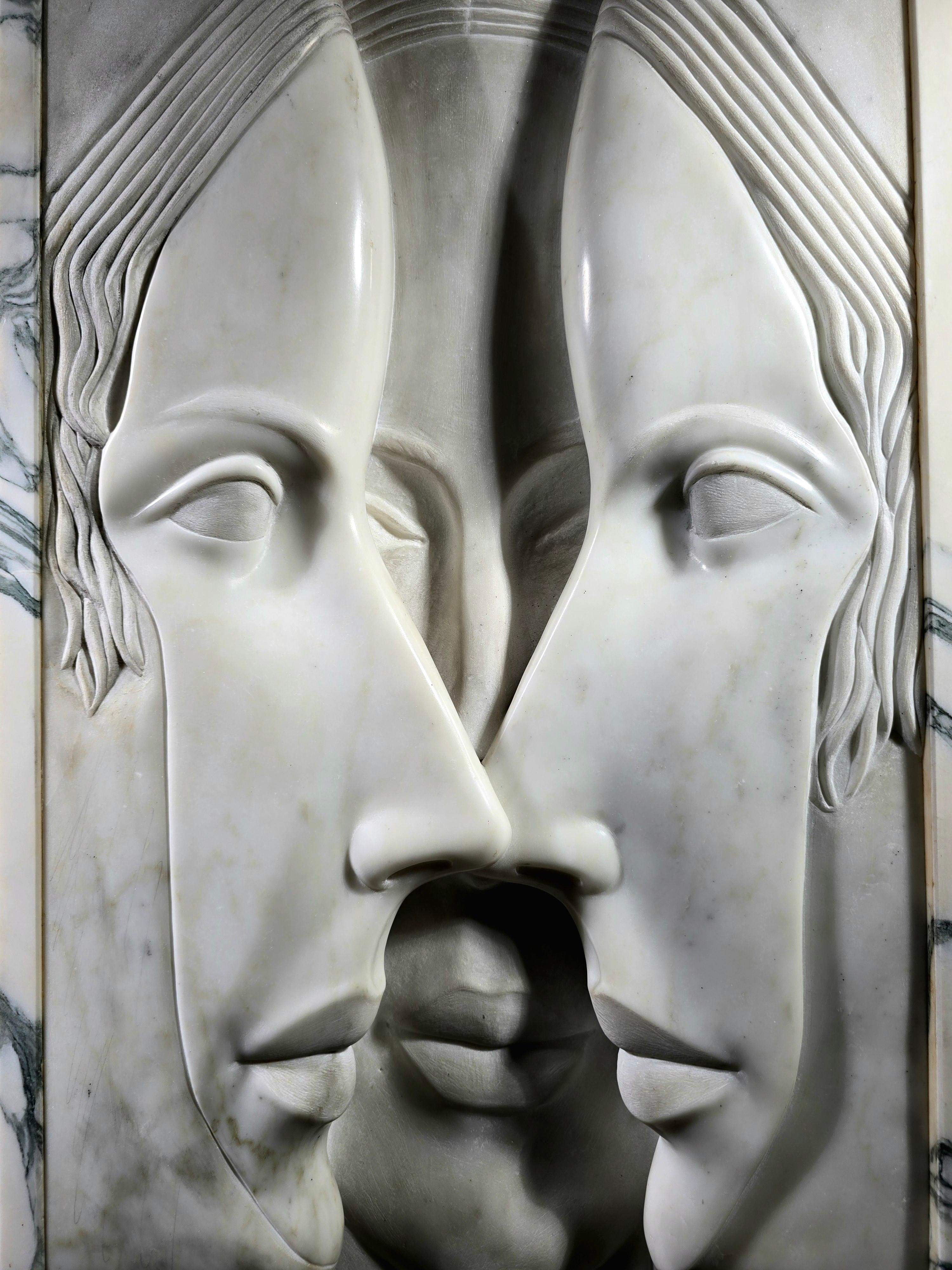 Important Early 20th Century Art Deco Marble Sculpture of The Three Graces For Sale 2