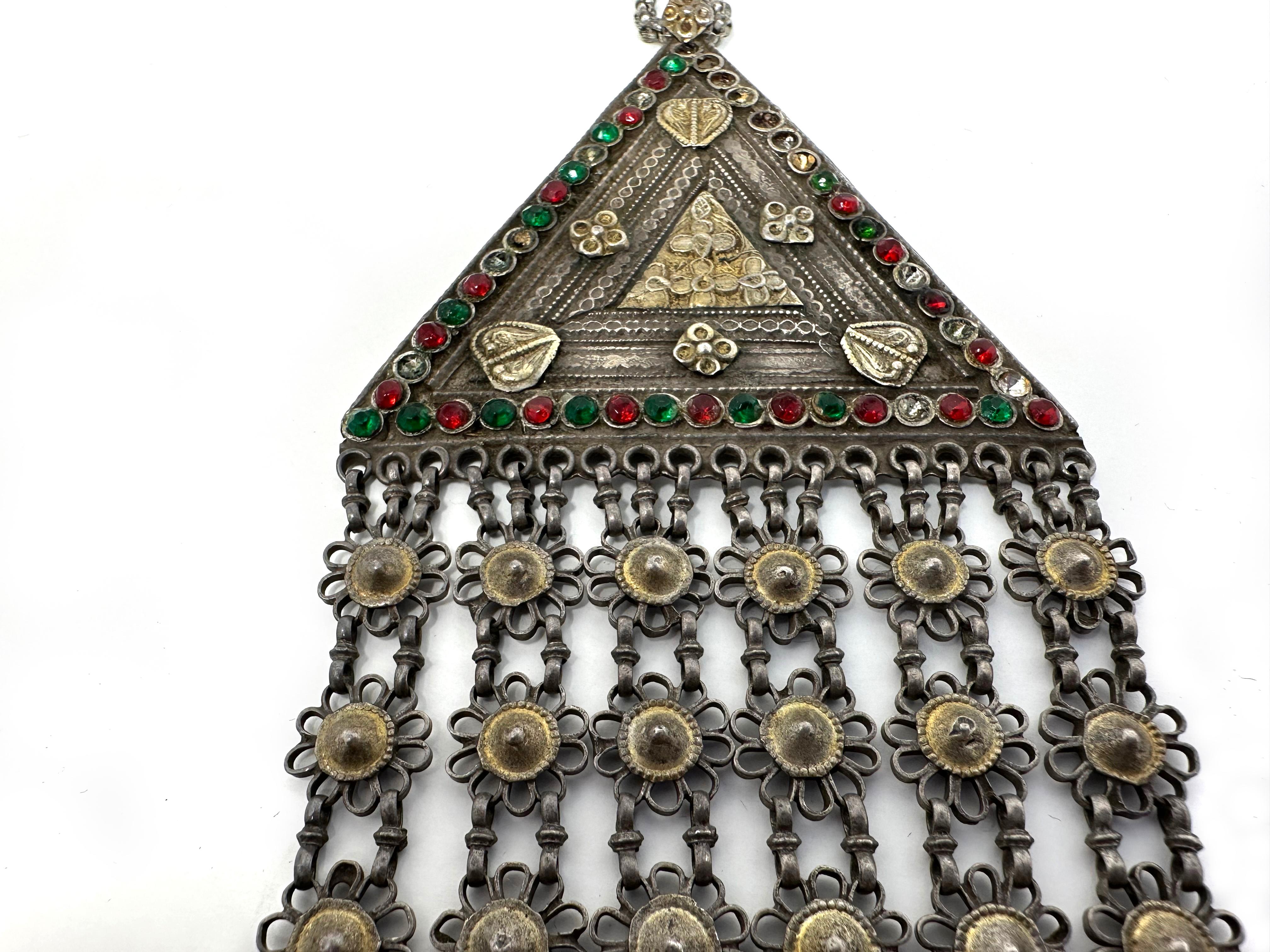 Important Early 20th Century Mughal Prayer Necklace, Silver and Gold wash, Heavy For Sale 4