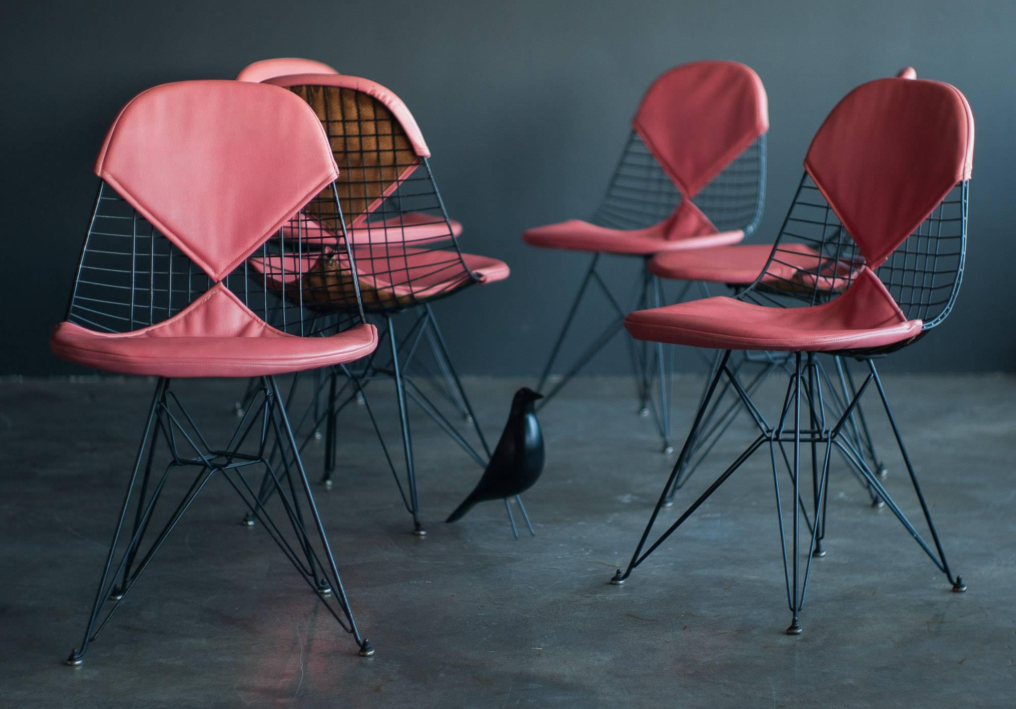 Charles & Ray Eames for Herman Miller DKR dining chair with pink bikini with burlap back cushions. All original. Marked with the earliest label with Herman Miller at the address of the Eames Office, 901 W. Washington Blvd. Venice, California.


 