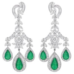 Importantes Pendientes Araña Esmeralda y Diamantes 17,89 Quilates Oro 18K