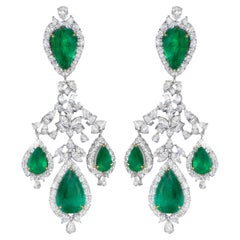 Wichtige Smaragd- und Diamant-Chandelier-Ohrringe 38 Karat 18K Gold