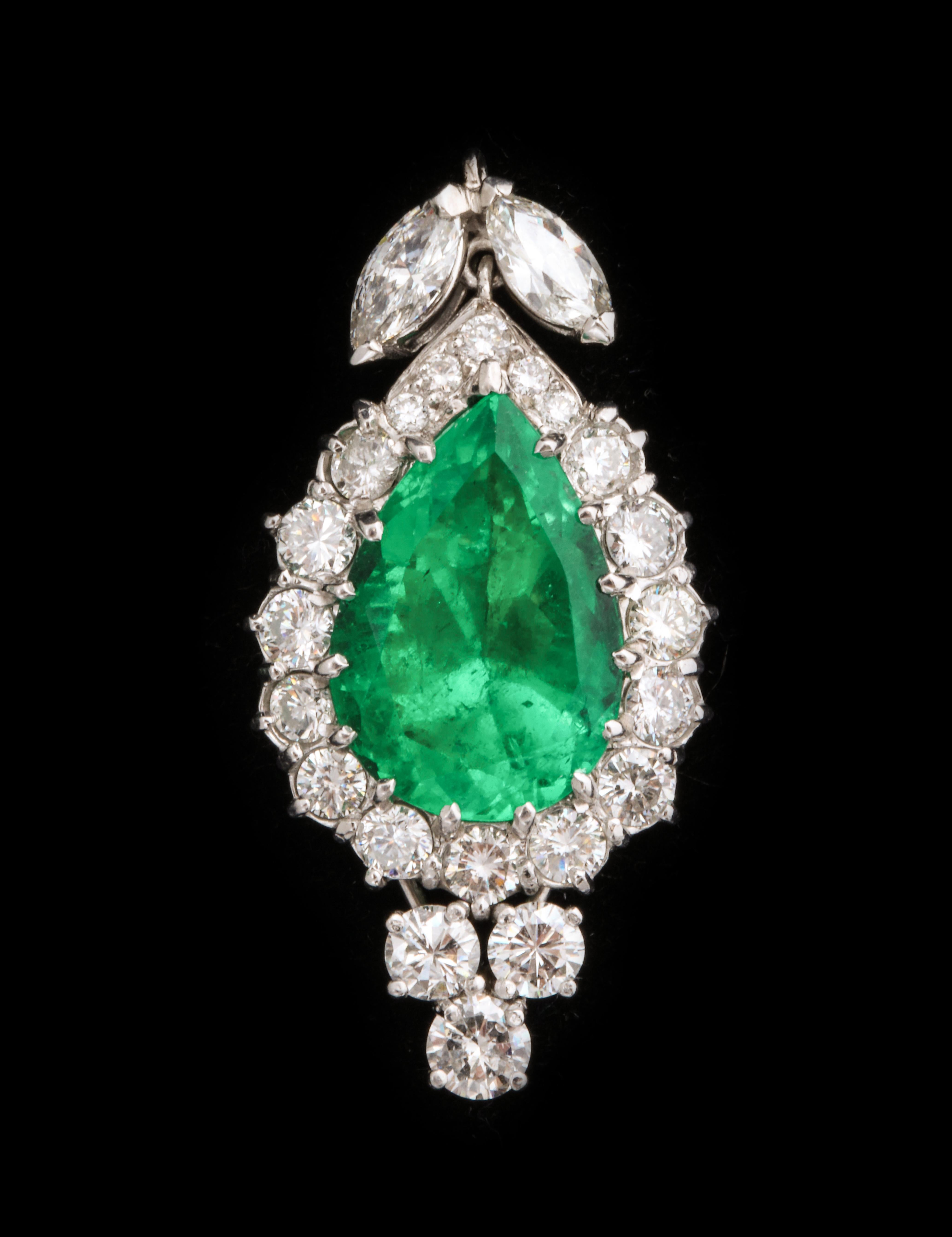 Important Emerald and Diamond Earrings For Sale 4