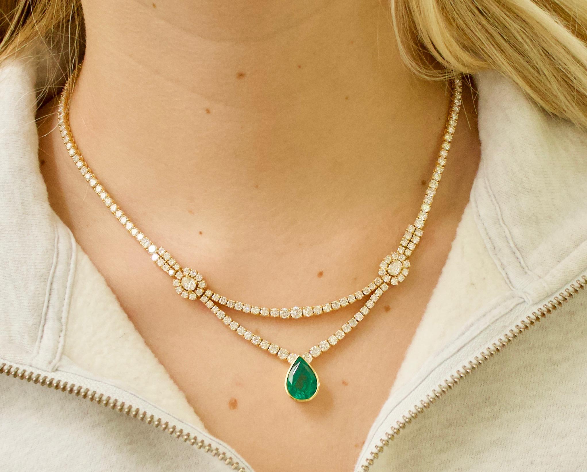 emerald and diamond necklace gold
