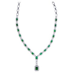 Important Emerald Pendant Necklace With Diamonds 10.1 Carats 18K Gold