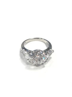 Important Engagement Ring, Signed Cartier circa 1990 for Private Sale