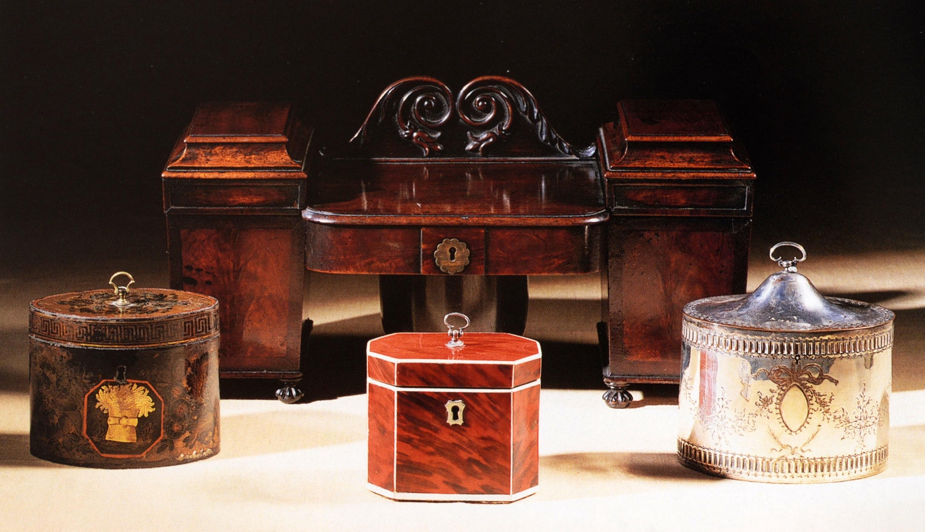 Important English Furniture & Robert Harman Collection of 18th/19thc Tea Caddies For Sale 4
